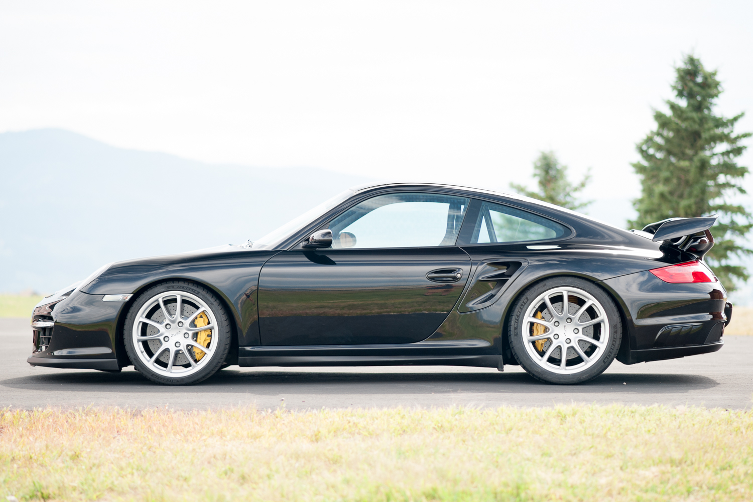 So, You Think You Can Handle Porsche’s 997 GT2 “Widowmaker”?