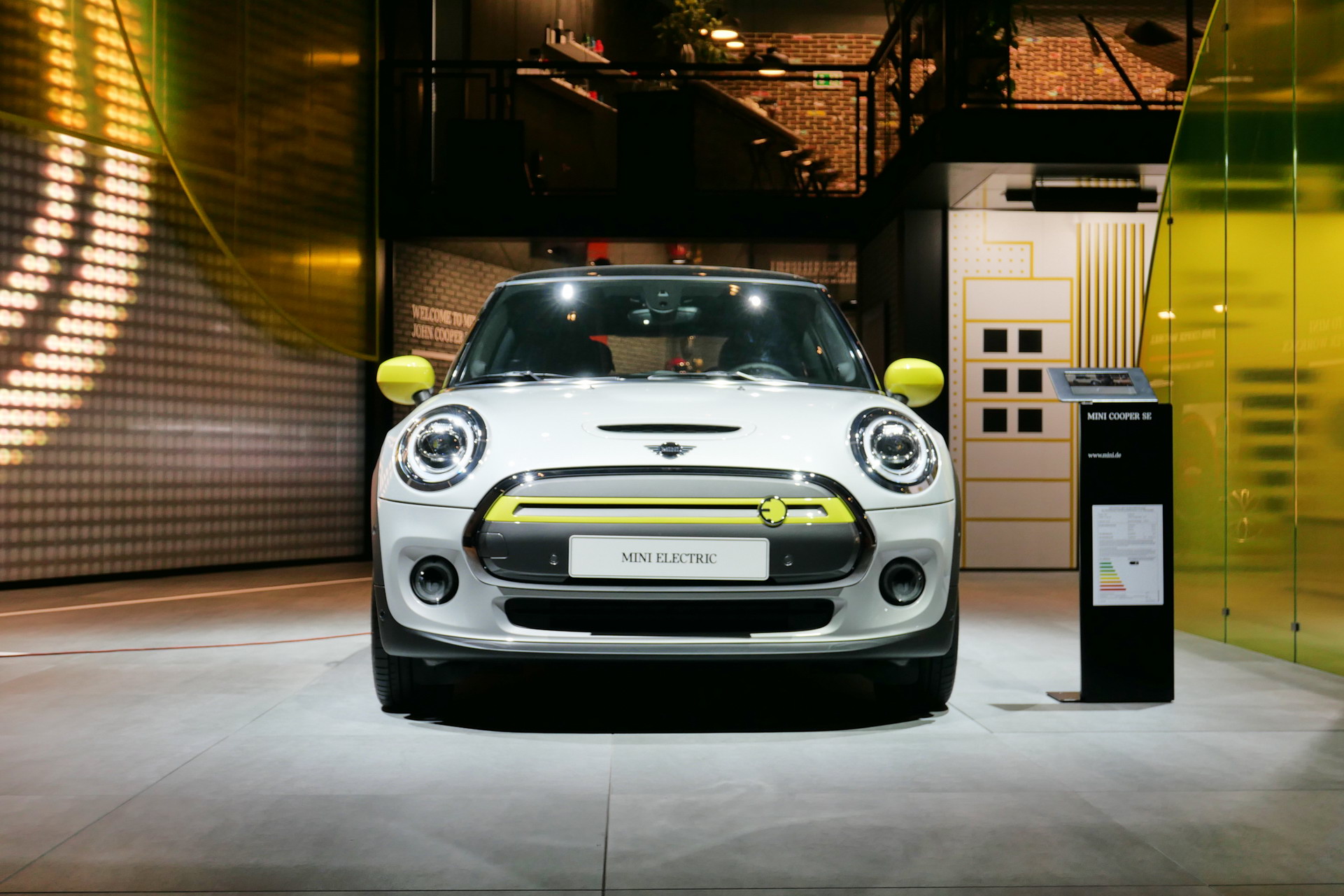 2020 Mini Cooper SE EV Drove From Munich To Frankfurt For Its World Debut