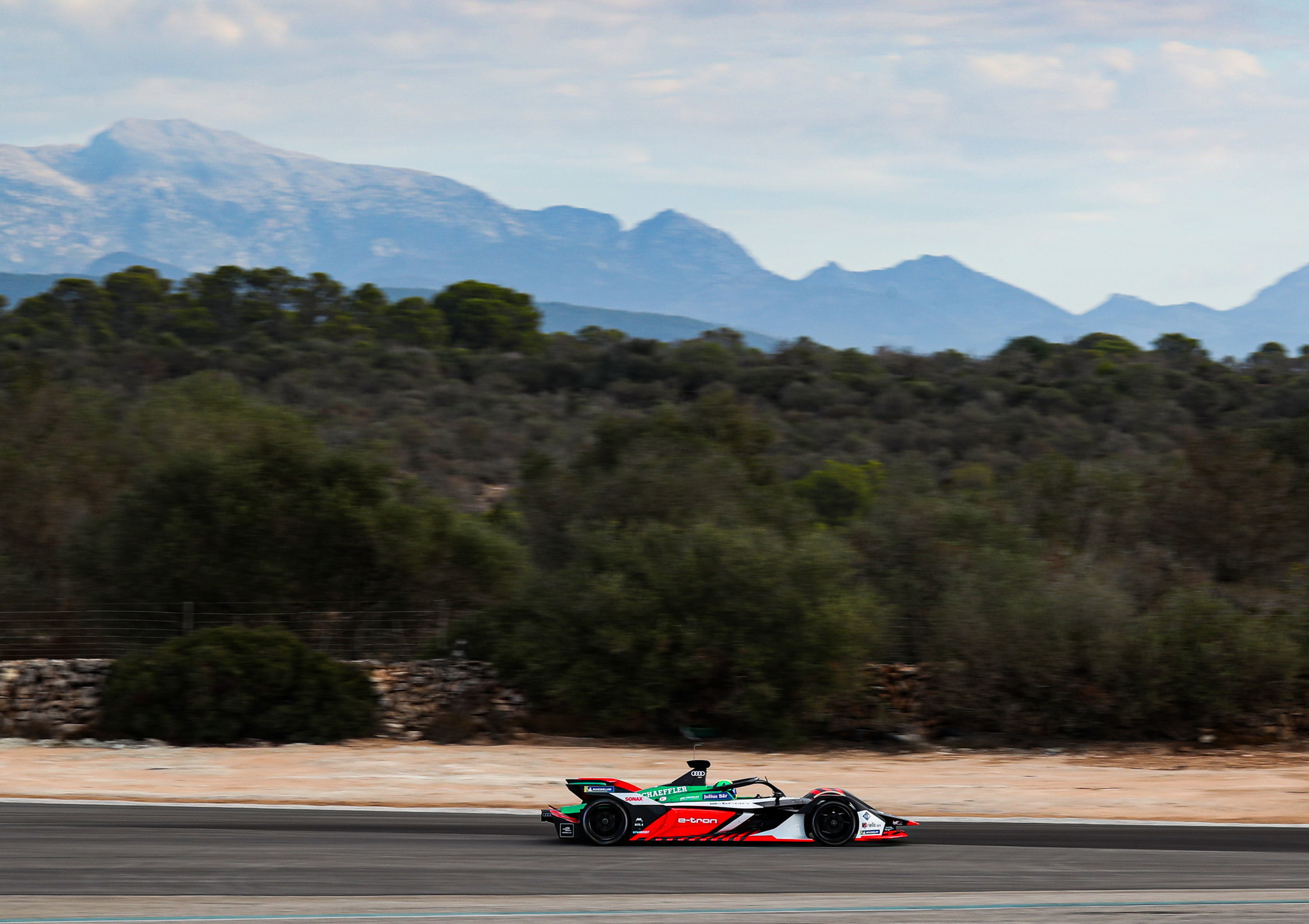 Audi Ready To Unleash New E-Tron FE06 Racer Onto Formula E
