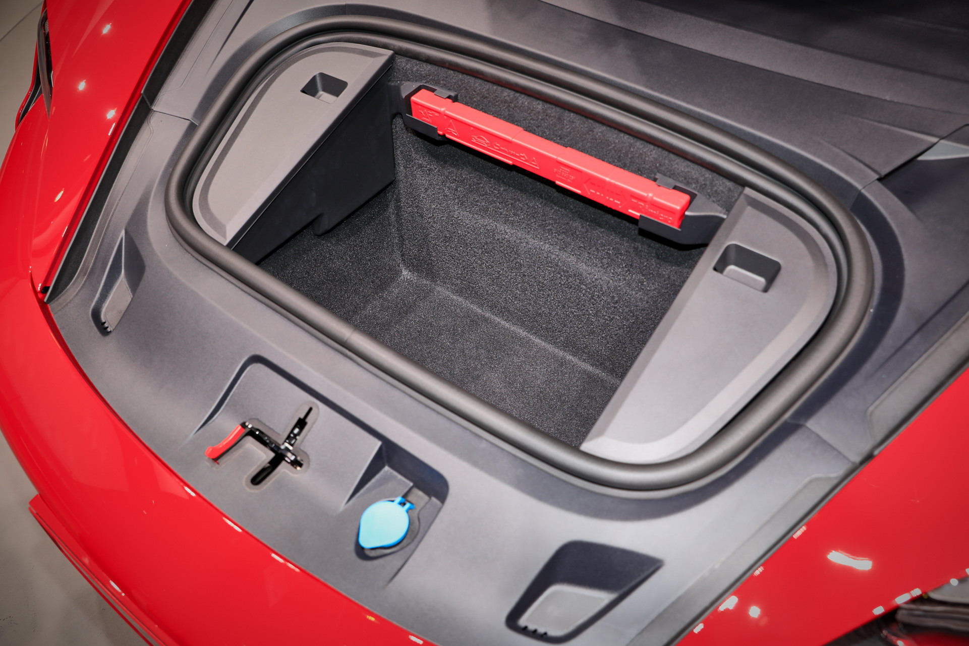 2020 Taycan Is All-Electric, All Sports And (Thankfully) All Porsche