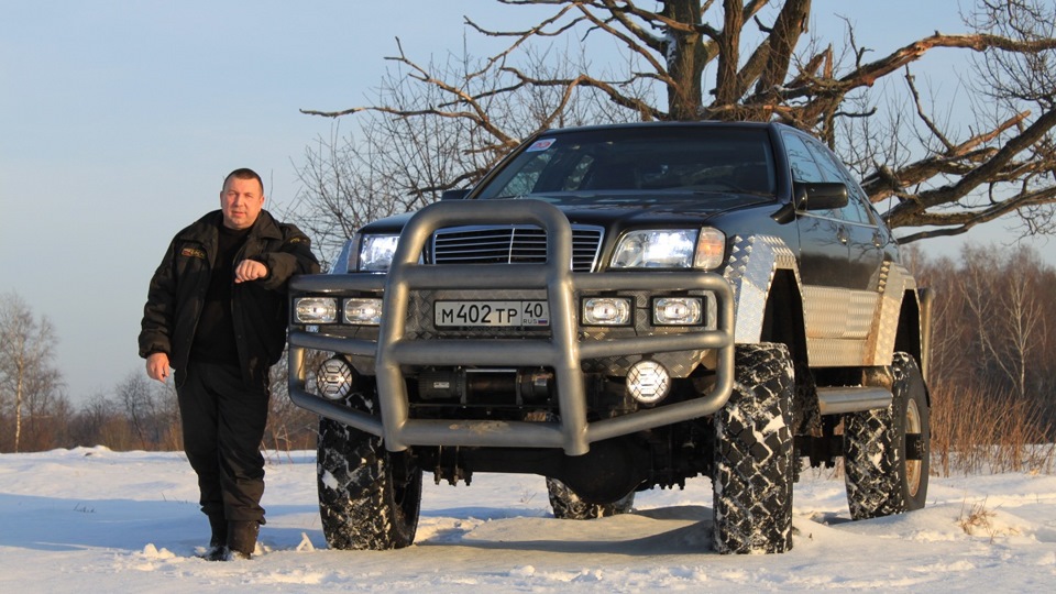 This Mercedes-Benz S500 Monster Truck Is Here To Show The G-Class A Thing Or Two