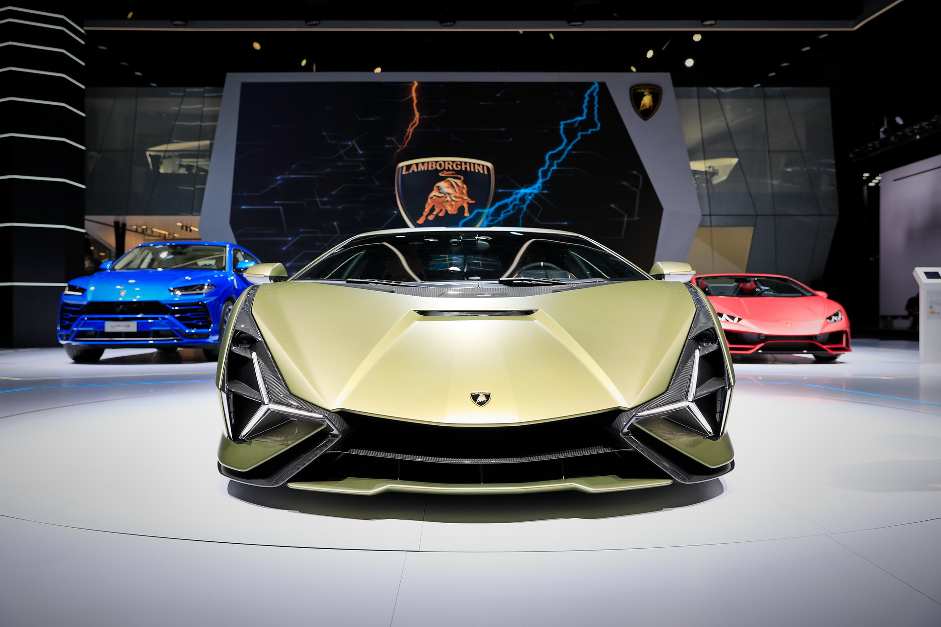 Lamborghini Sián Looks To The Future With Electric Motor And Supercapacitor