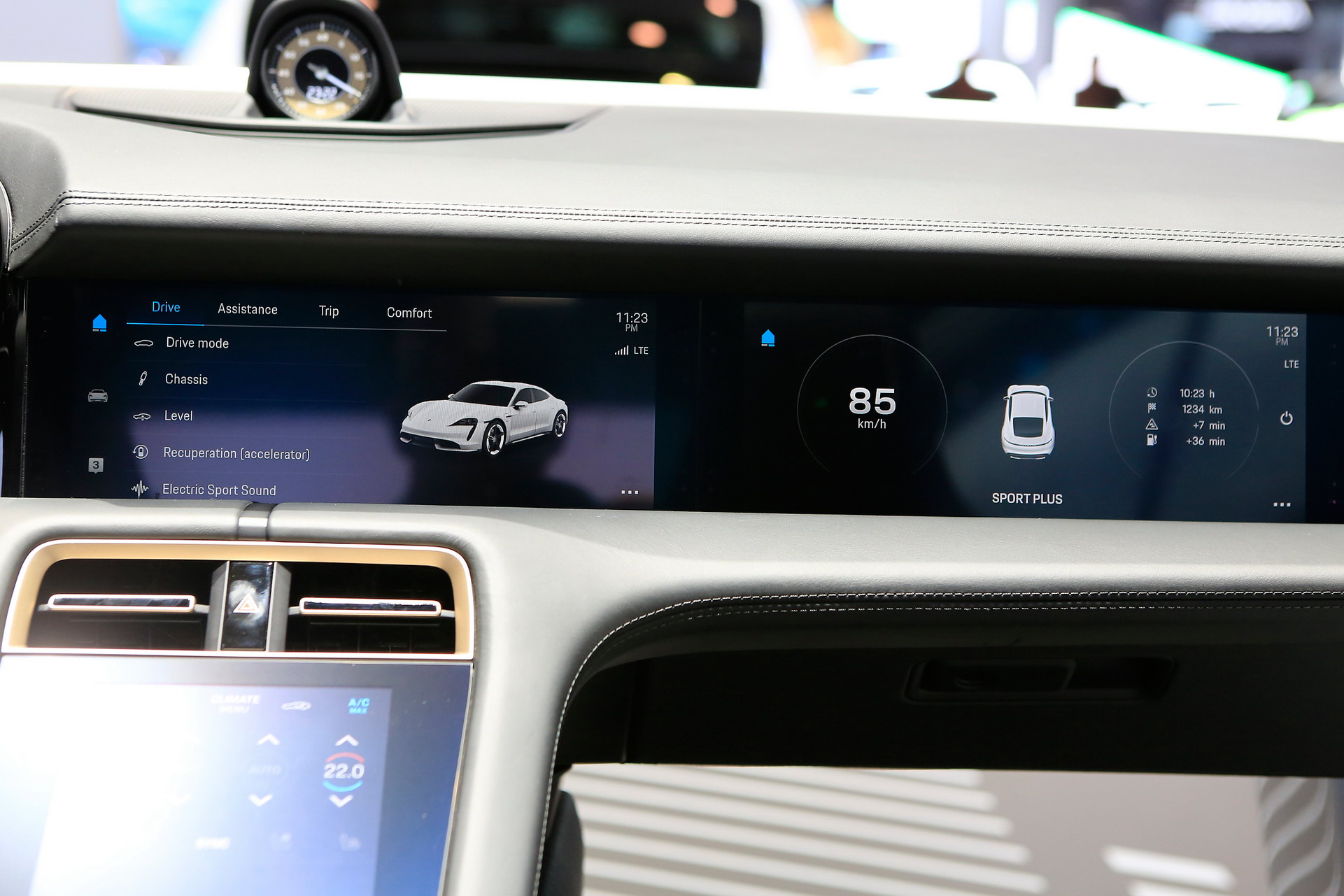 2020 Taycan Is All-Electric, All Sports And (Thankfully) All Porsche