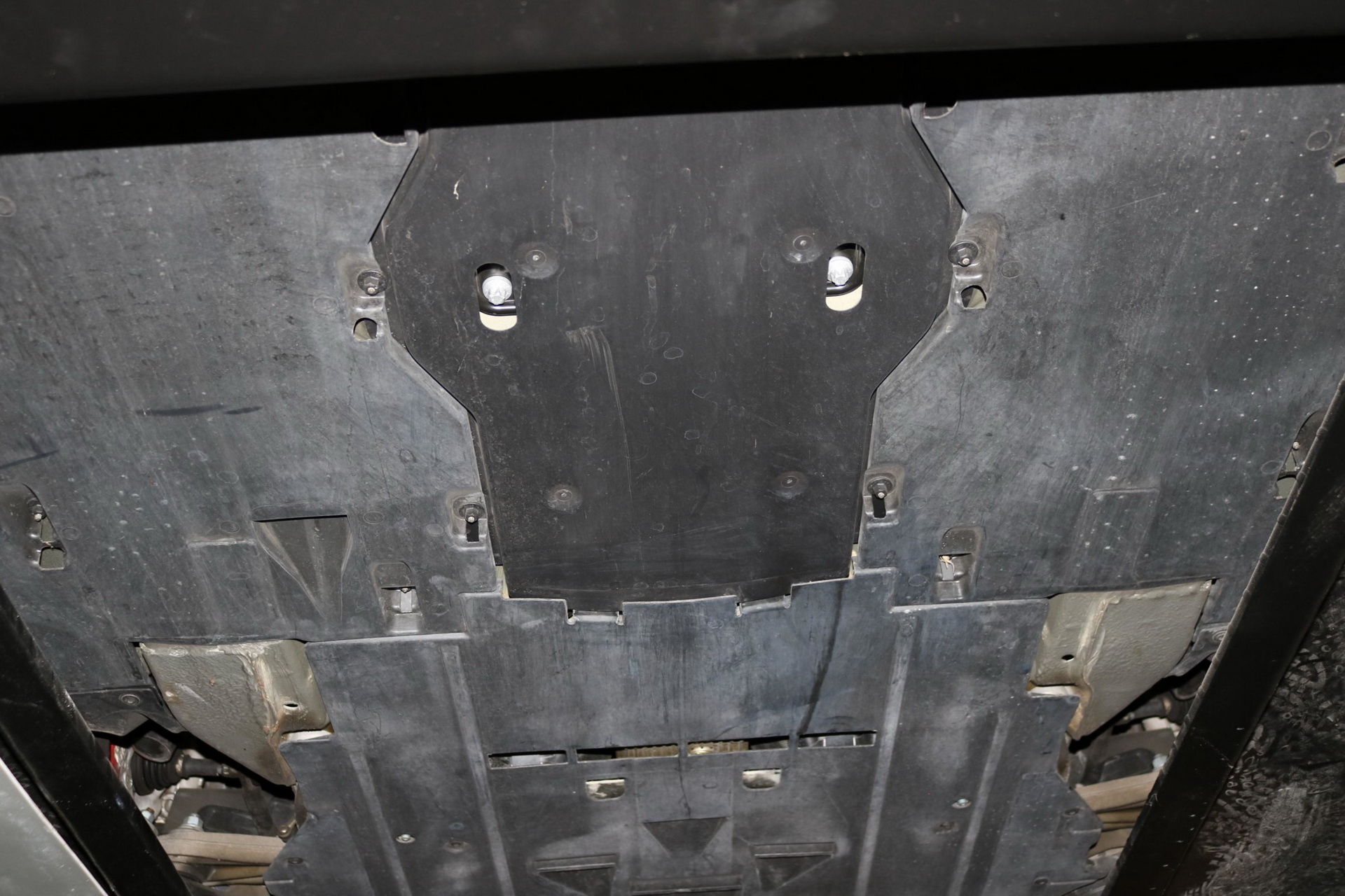 2007 Porsche 911 Turbo Wants To Entice You With Its 6-Speed Manual And Carbon Package