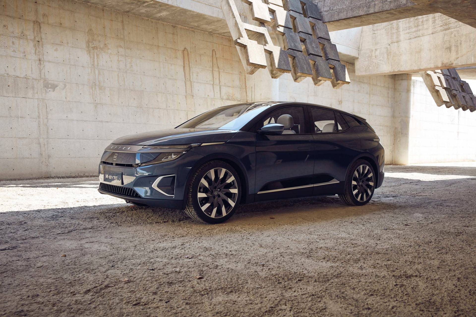 Production Byton M-Byte EV Retains Ginormous 48-Inch Digital Dash, Starts At €45,000