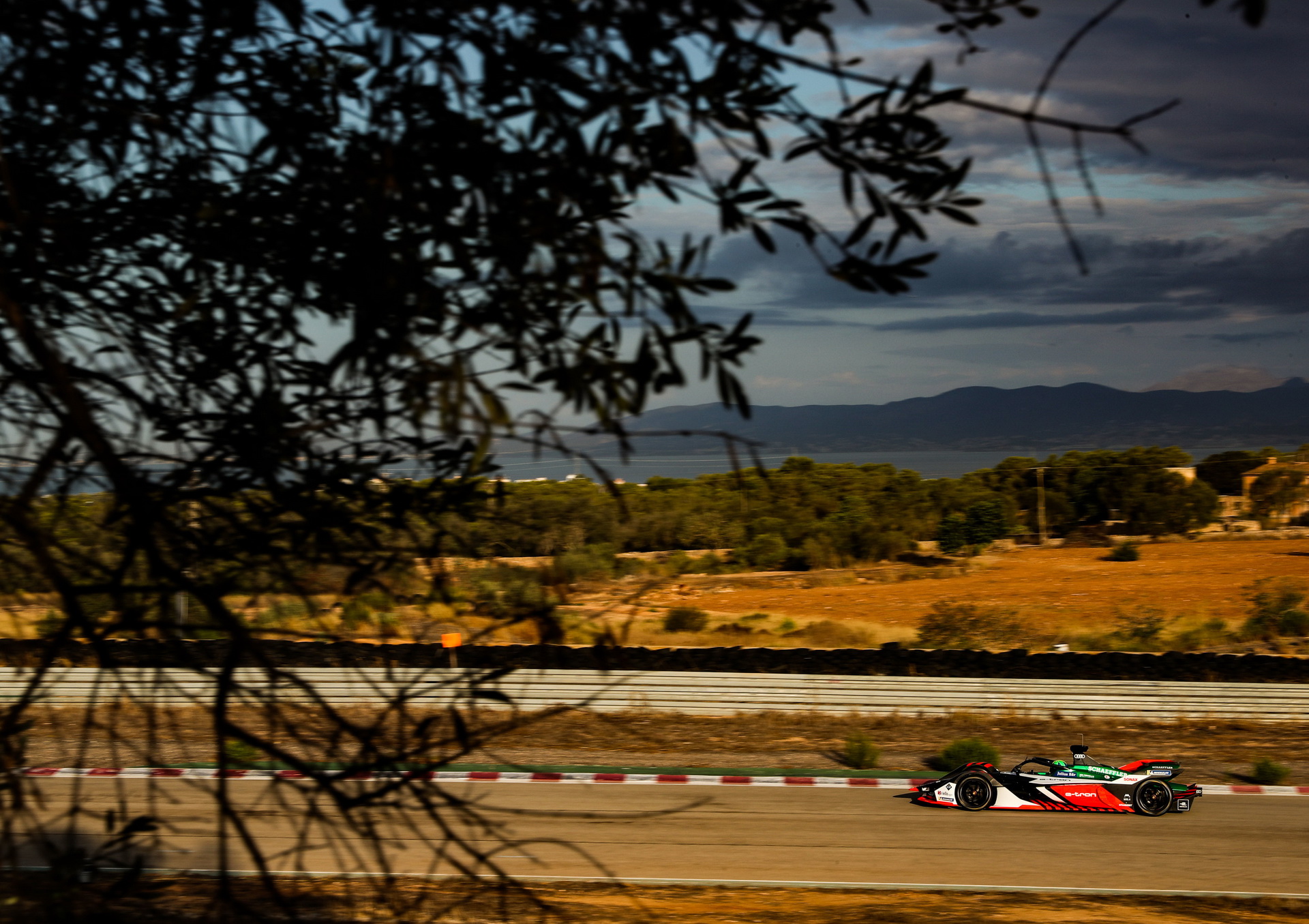 Audi Ready To Unleash New E-Tron FE06 Racer Onto Formula E