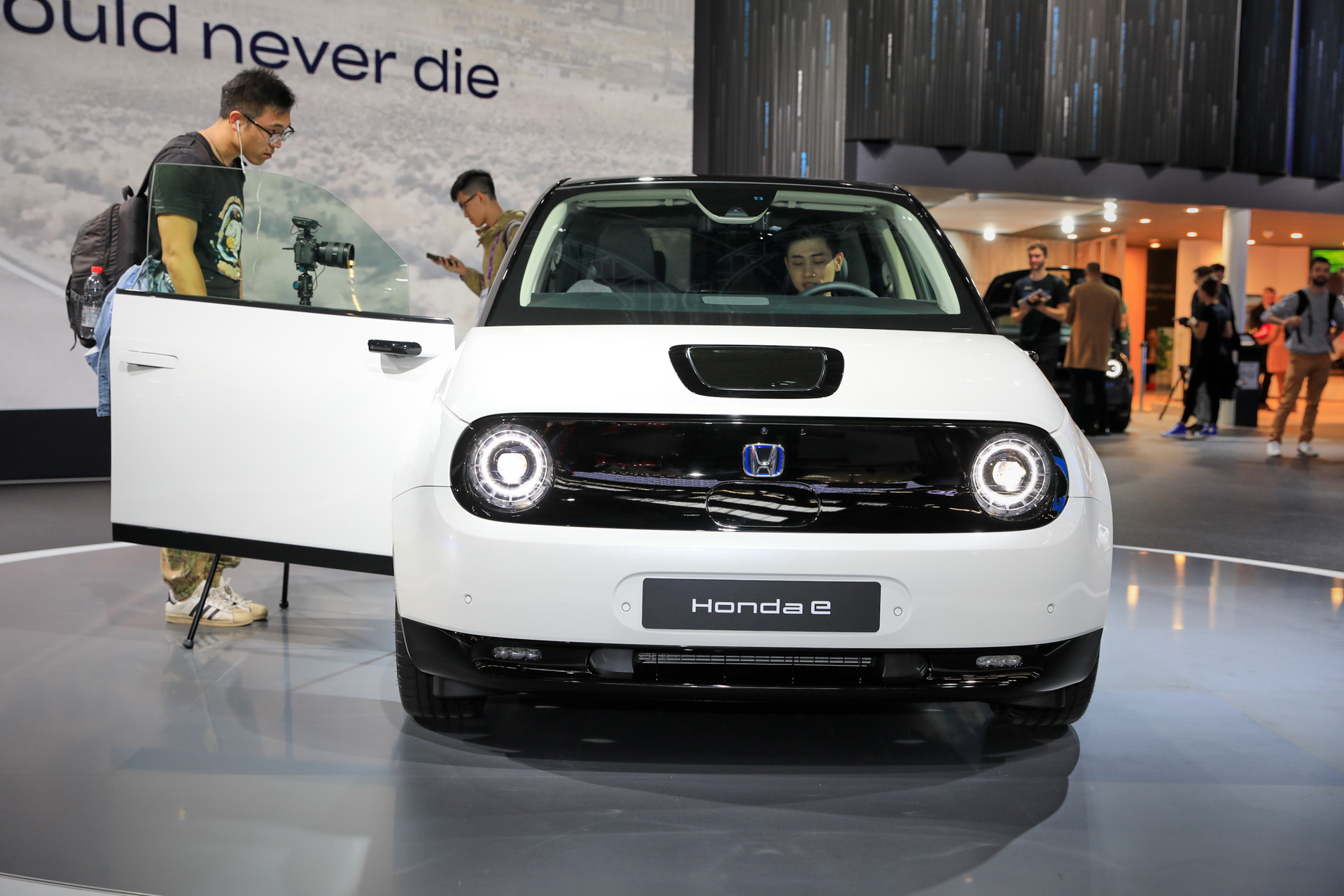 No Plans For A Type R Version Of Honda e, Says Boss