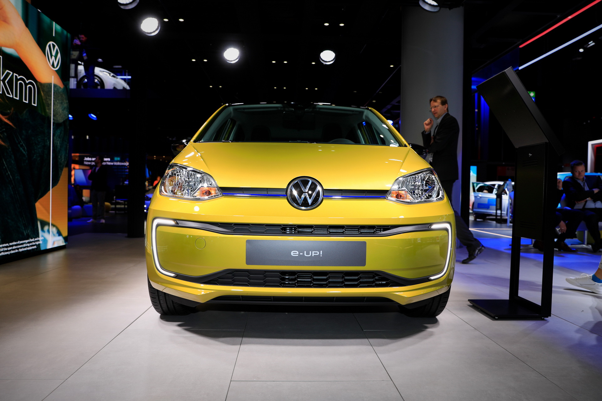 VW’s Updated e-Up Offers 161-Mile Range, Costs Less Than Its Predecessor
