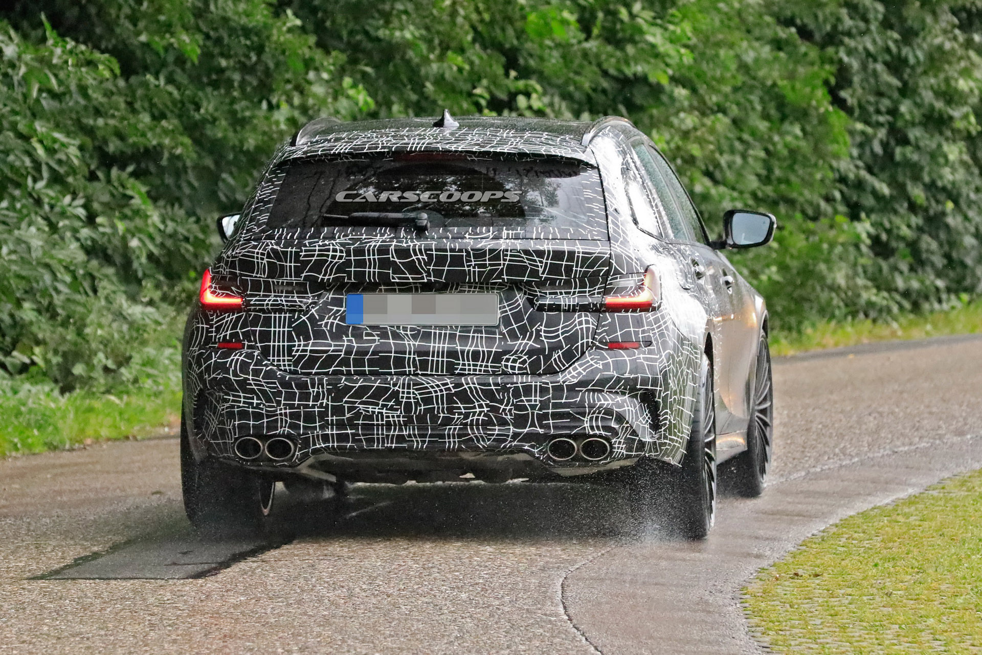 Frankfurt-Bound Alpina B3 Touring Spied Undergoing Tests