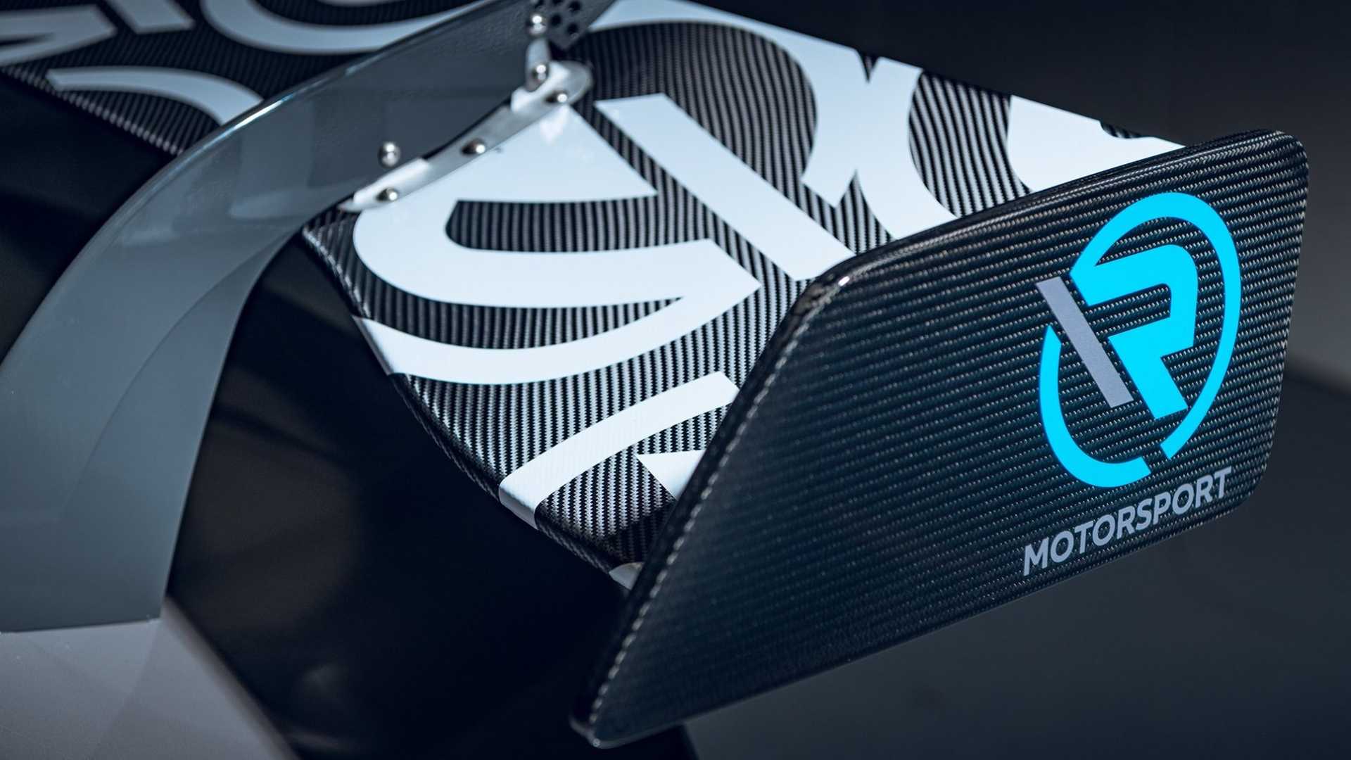 Aston Martin Unveils Vantage Cup For One-Make Racing Series