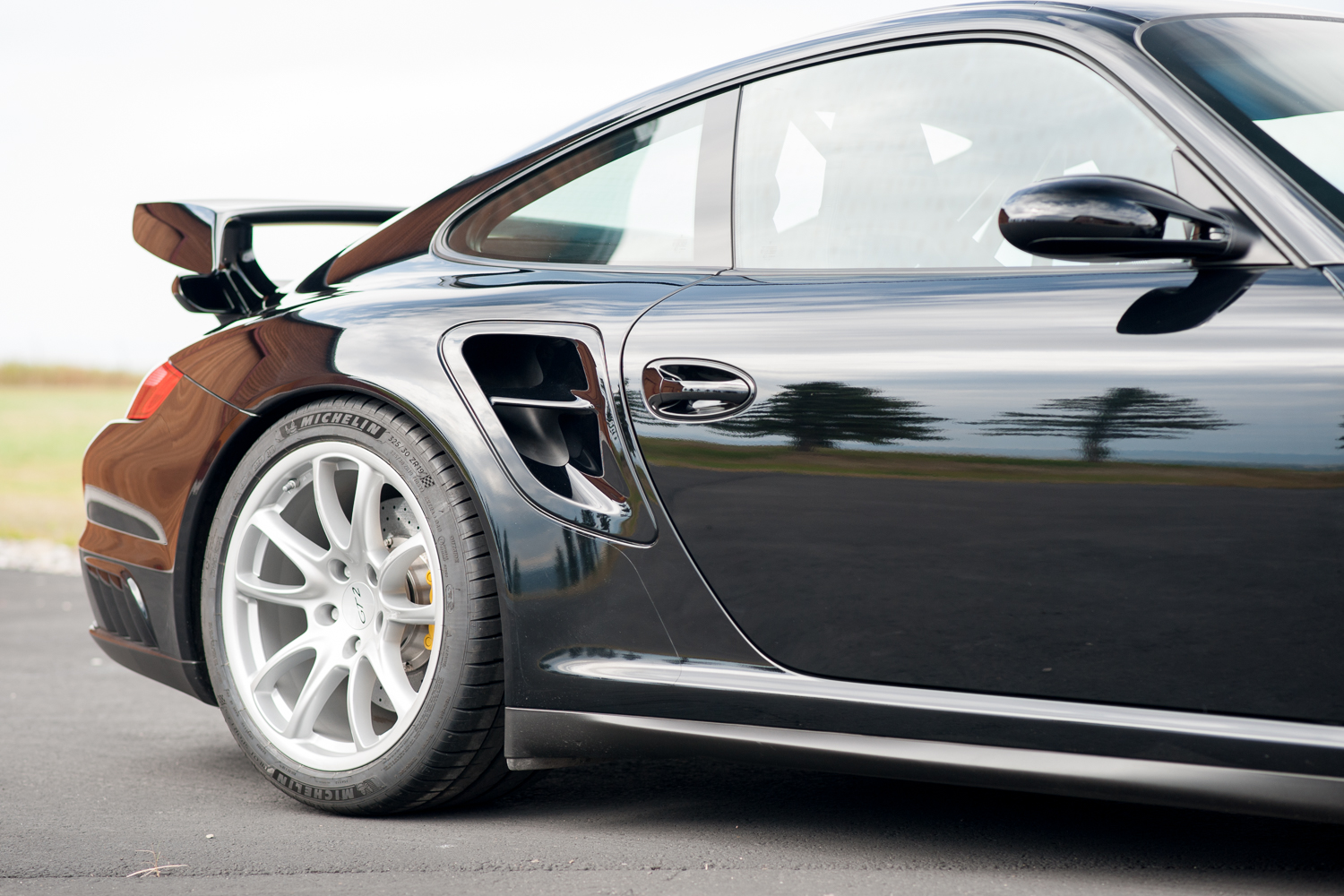 So, You Think You Can Handle Porsche’s 997 GT2 “Widowmaker”?