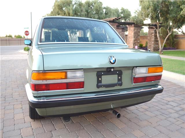 1985 BMW 518i With Reasonably Low Mileage Looks Good But Goes For $22k