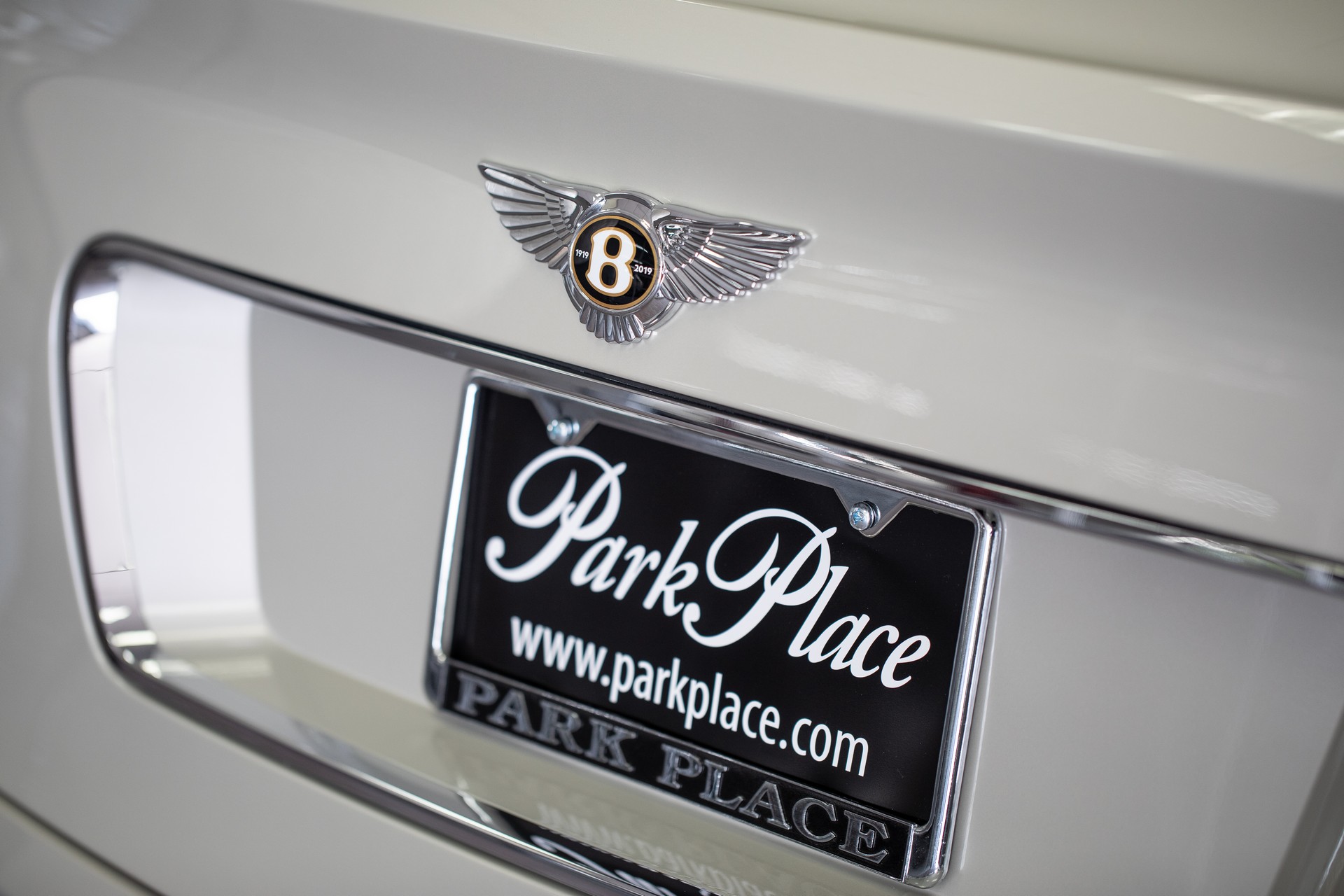 Bentley Bentayga Stetson Edition Is An Ultra-Luxury Crossover For Cowboys