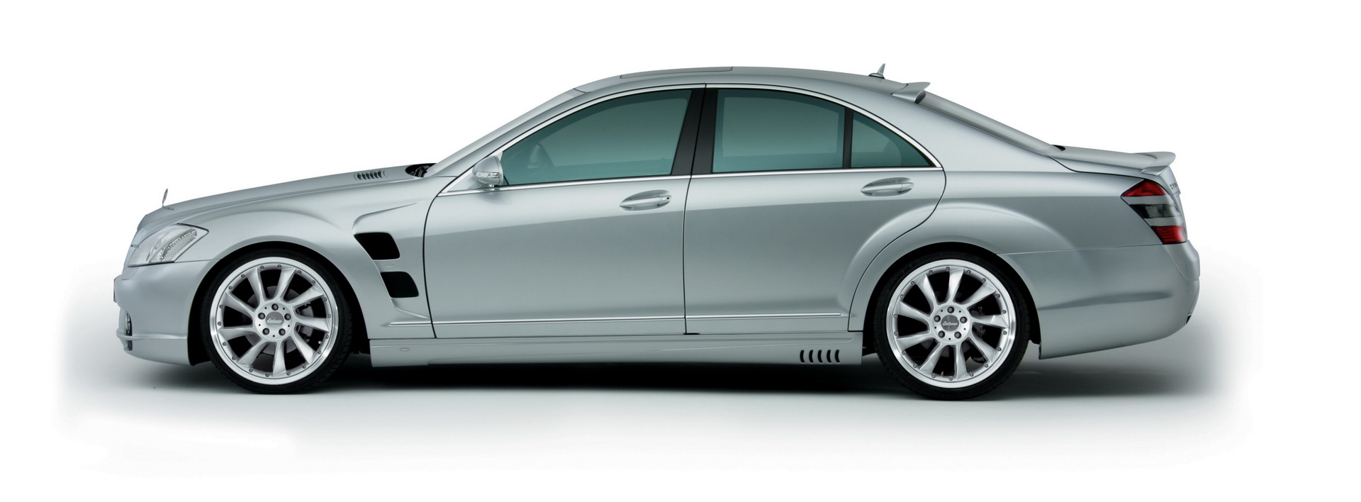 Lorinser Wants To Make Your Old Mercedes-Benz S-Class W221 Stand Out