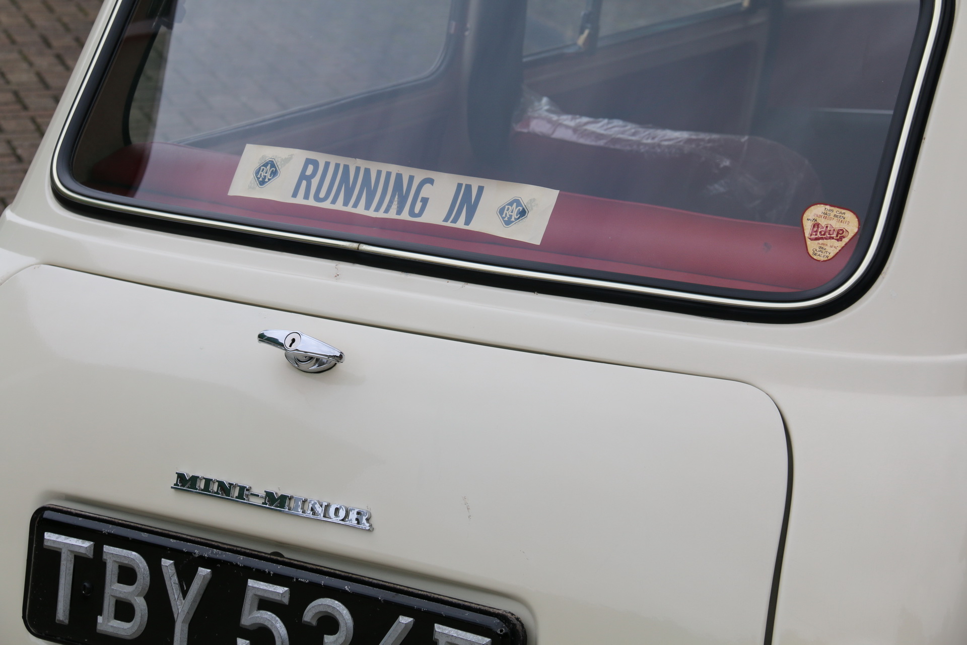 Original 1968 Mini With Just 271 Miles Is A Time Warp Machine