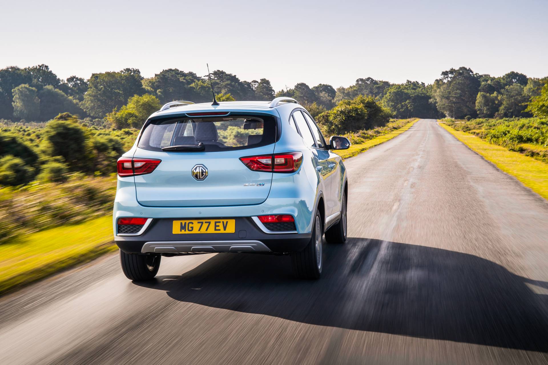 MG Racks Up 2,000 Orders For ZS EV, Extends Discounts To Next 1,000 Buyers