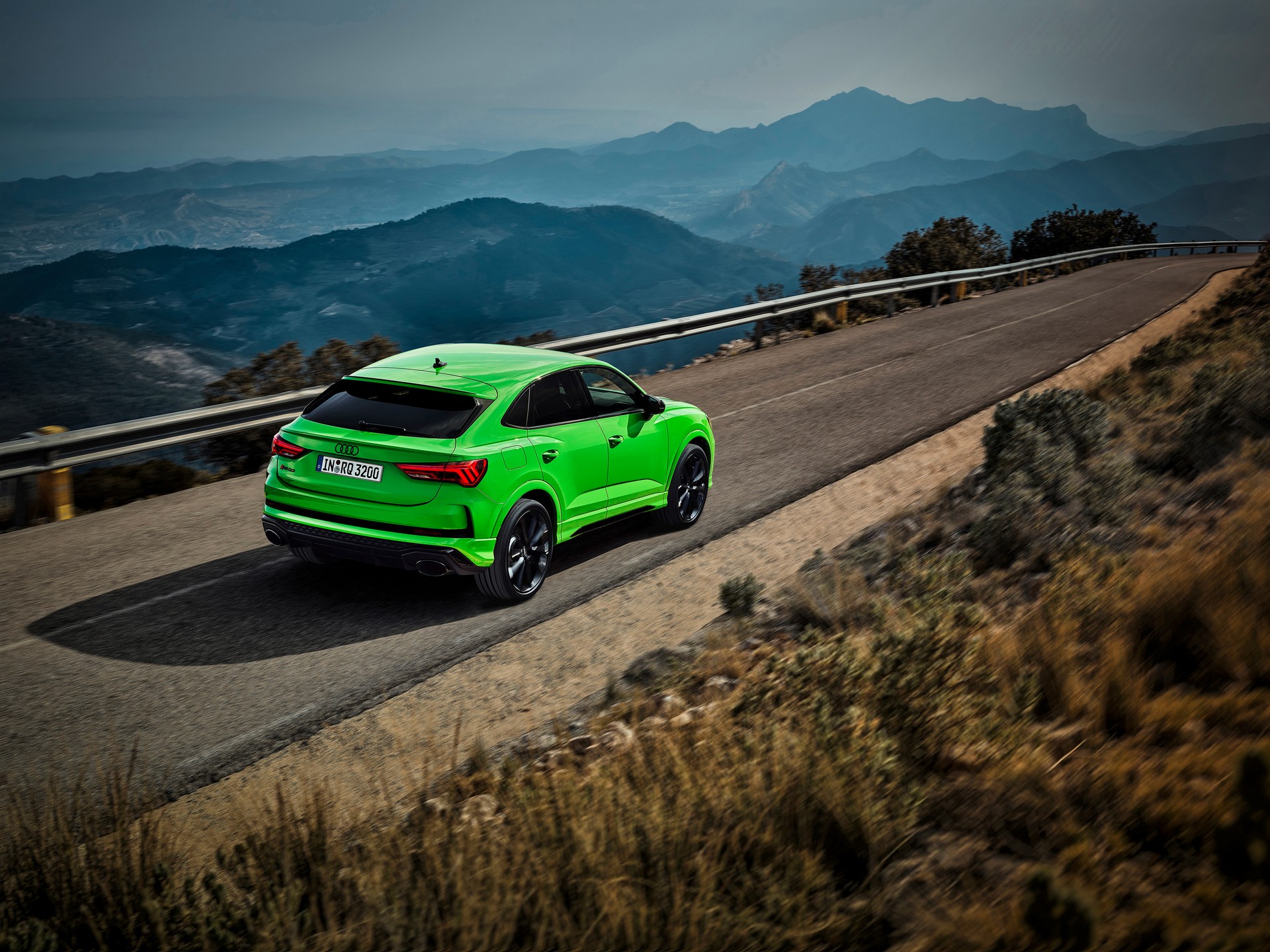 Audi RS Q3 And RS Q3 Sportback Debut With 395 HP