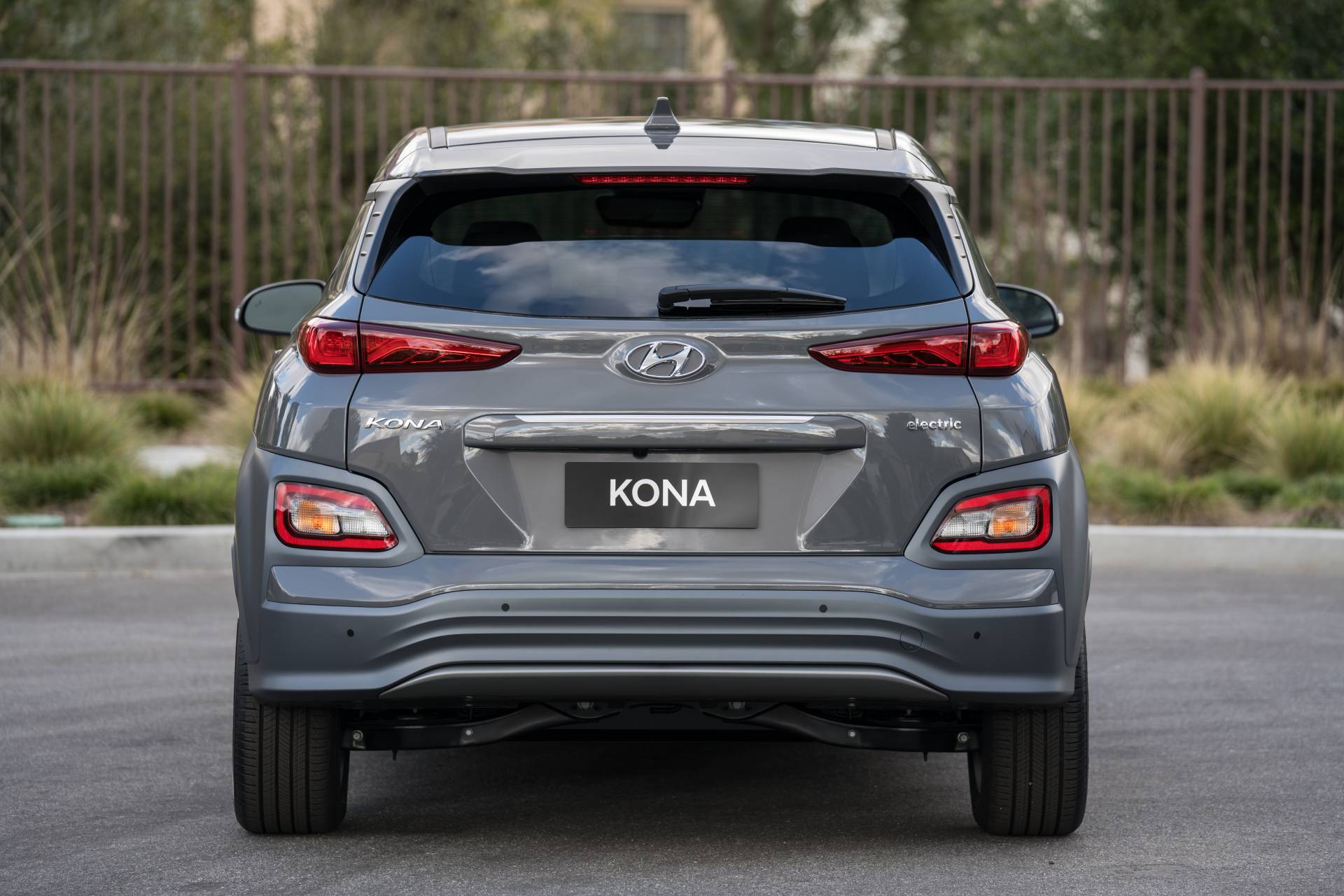 2020 Hyundai Kona Electric Gains 10.25-Inch Touchscreen, Battery Warmer System