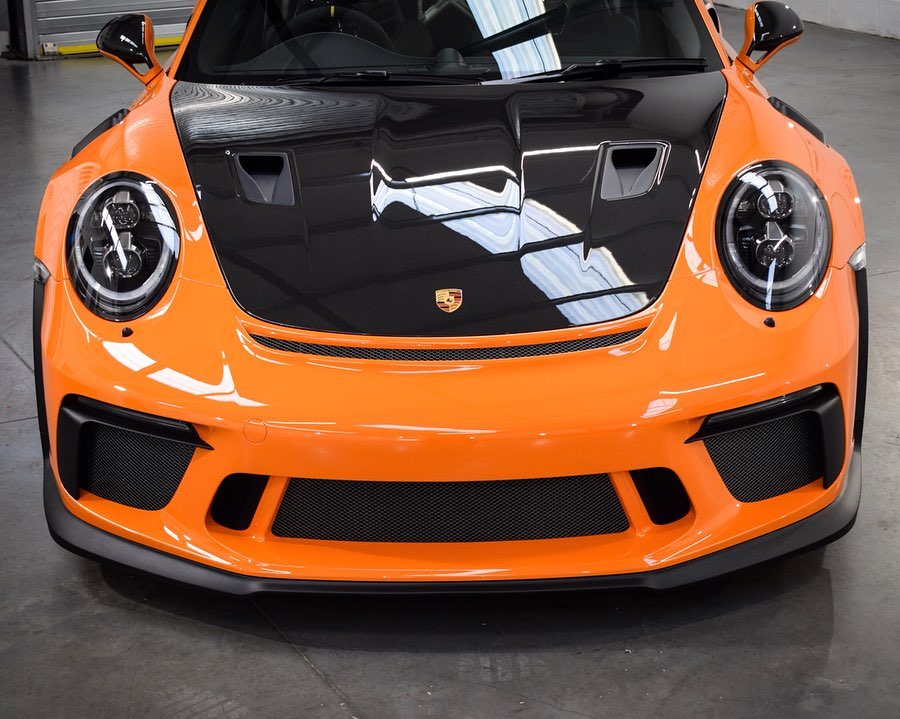 Confused? This 2019 Porsche 911 GT3 RS (991.2) Was Custom Ordered In The 997-Gen’s Colors