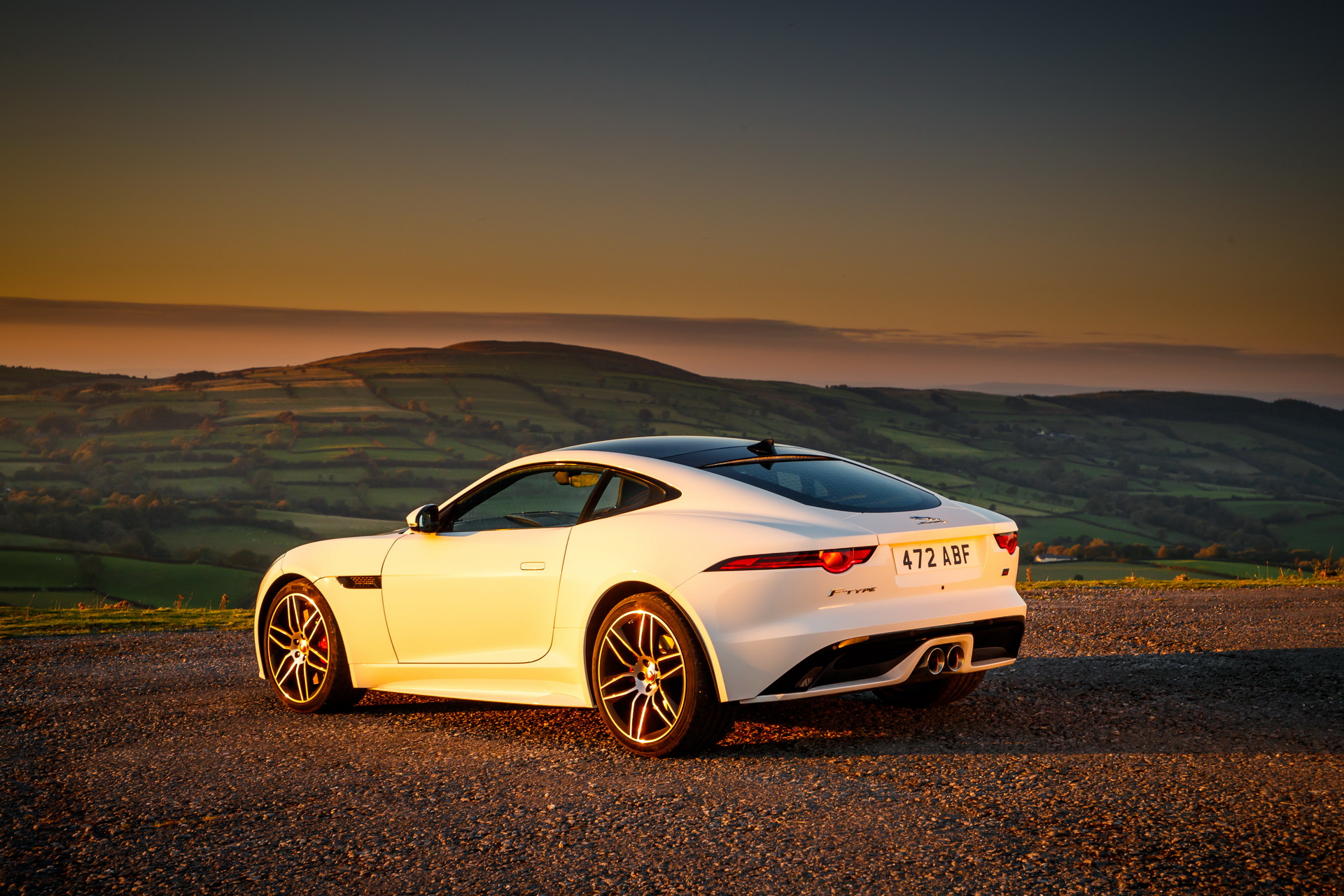 Next-Gen Jaguar F-Type Could Switch To Mid-Engine Layout, Adopt C-X75 Cues