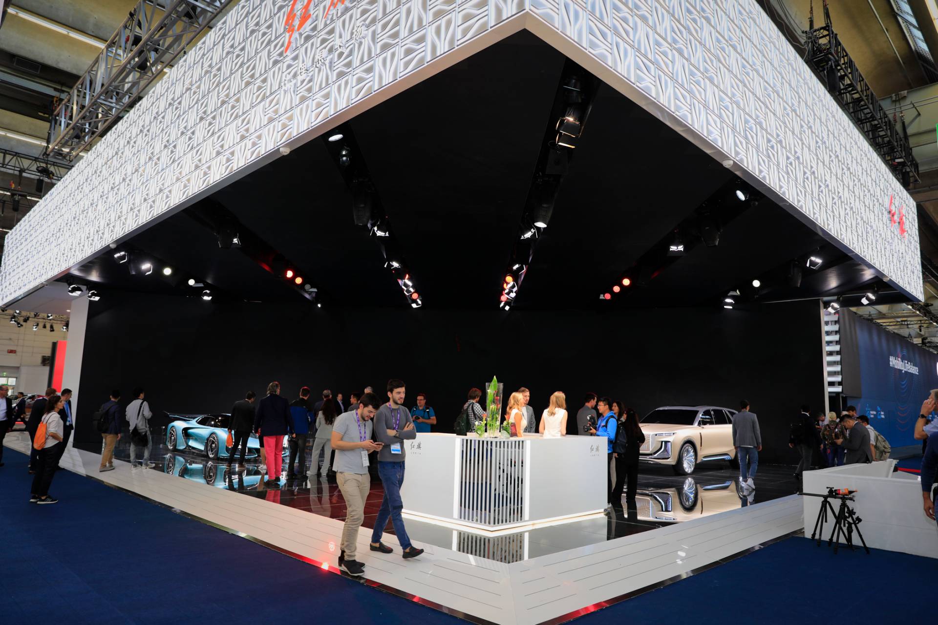 Hongqi Crashes Frankfurt Party With 1,400HP S9 Hybrid Hypercar And 373-Mile E115 Electric SUV