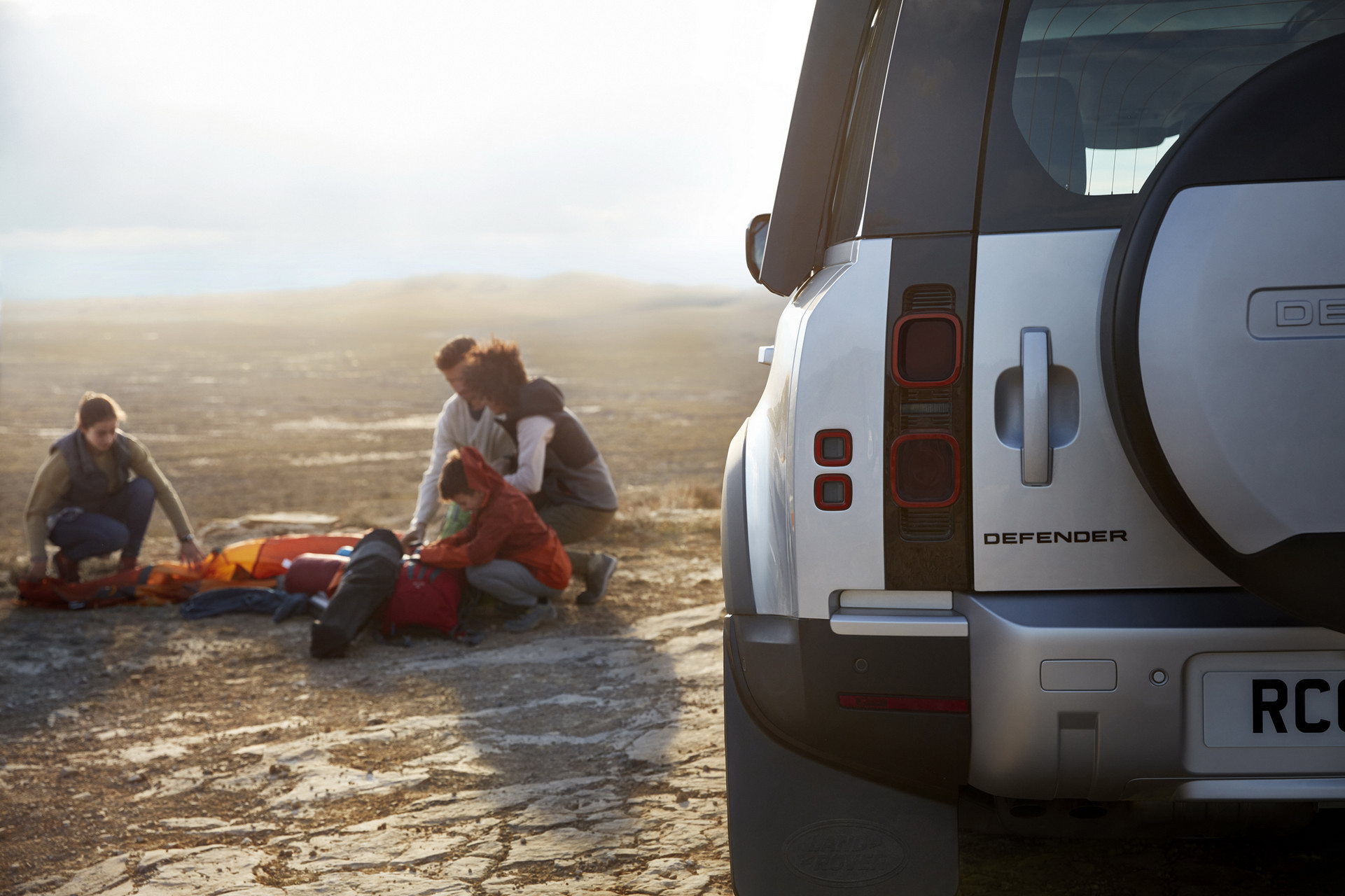 2020 Land Rover Defender Reborn As A Modern 4×4 With Advanced Tech