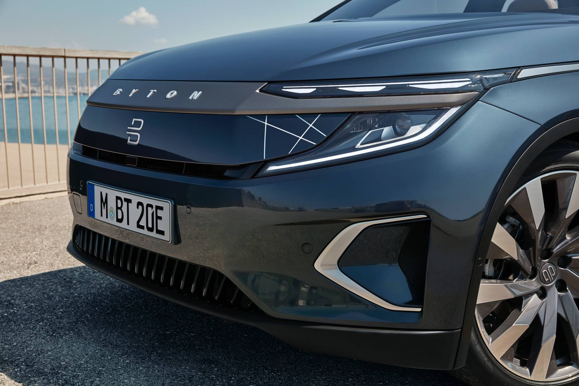 Production Byton M-Byte EV Retains Ginormous 48-Inch Digital Dash, Starts At €45,000