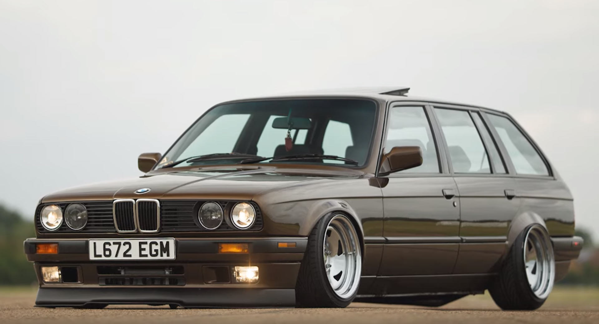 Ever Seen A Brown BMW E30 3-Series Wagon With A Diesel Engine? | Carscoops