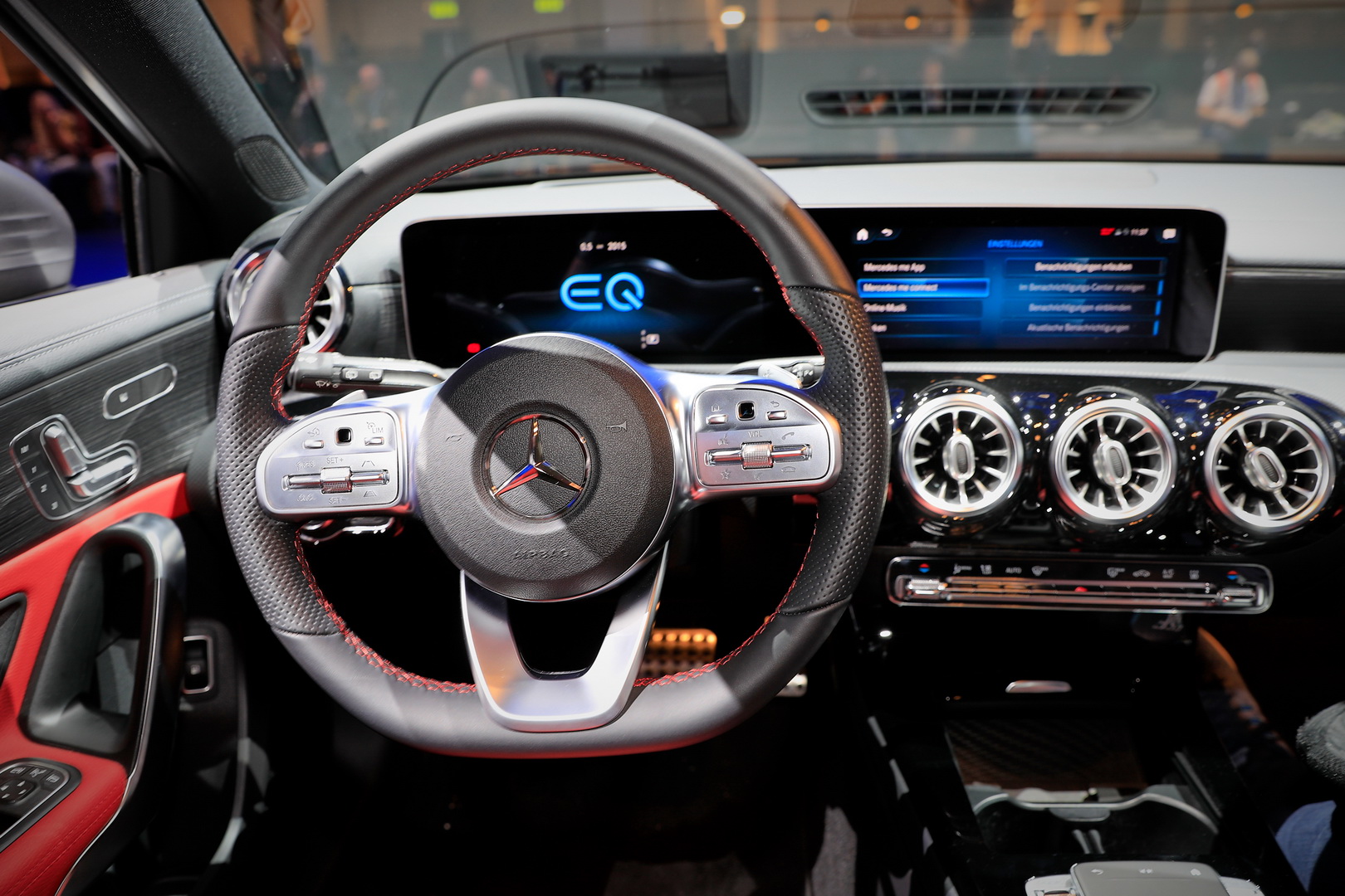 2020 Mercedes-Benz A250e And B250e Plug Into The Heart Of The Compact Segment