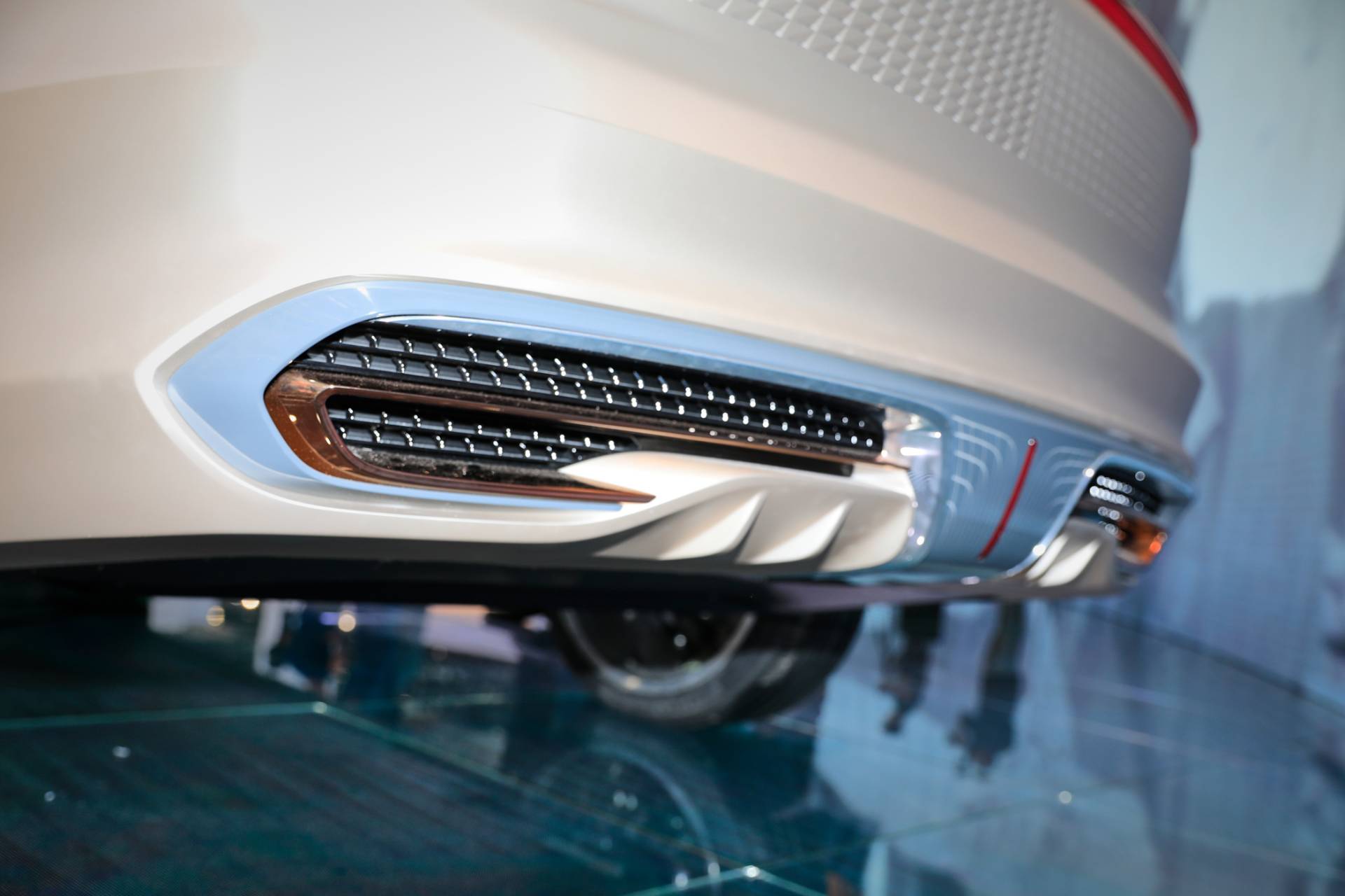 Hongqi Crashes Frankfurt Party With 1,400HP S9 Hybrid Hypercar And 373-Mile E115 Electric SUV