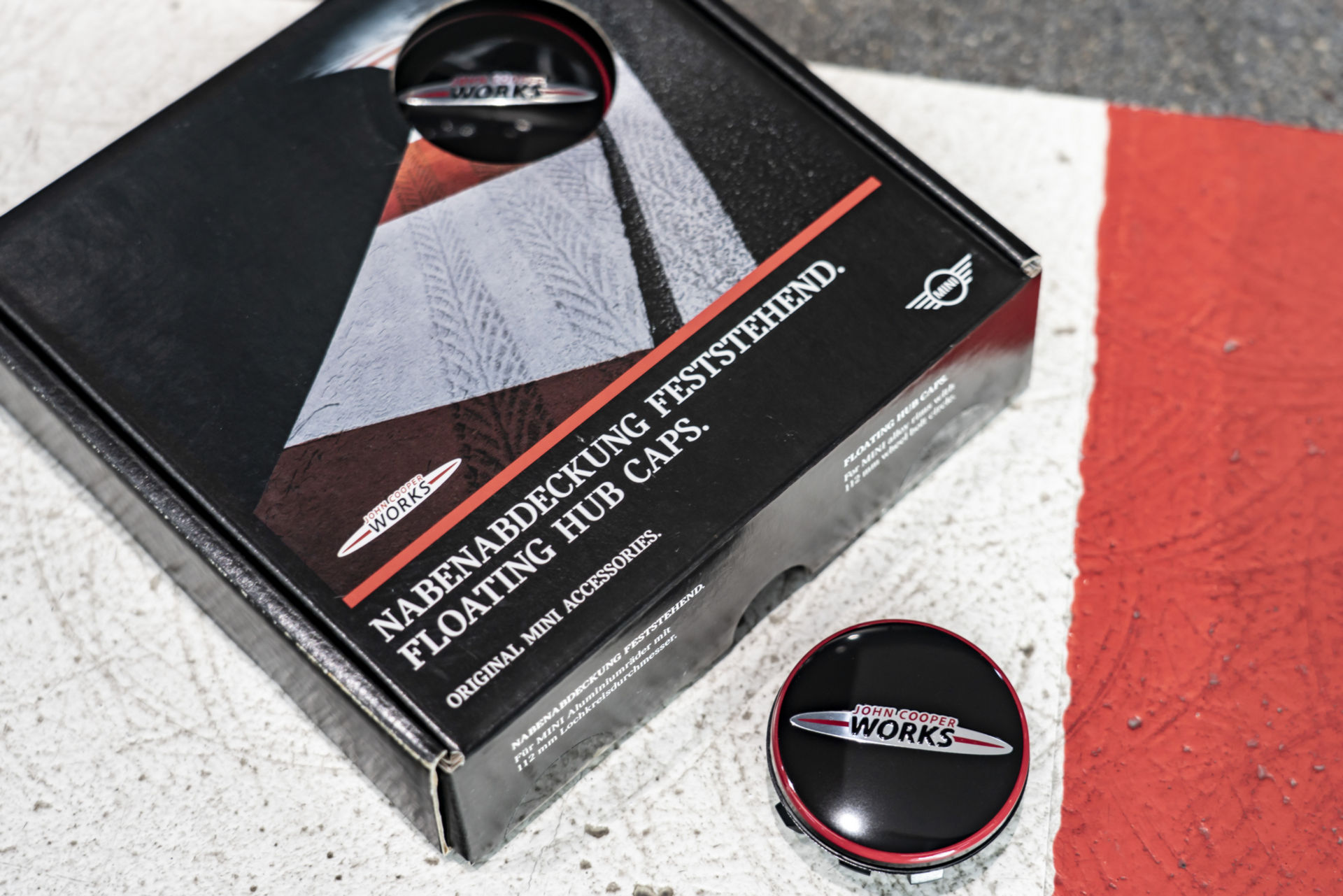 Just Like A Rolls-Royce: Mini Launches Floating Center Caps