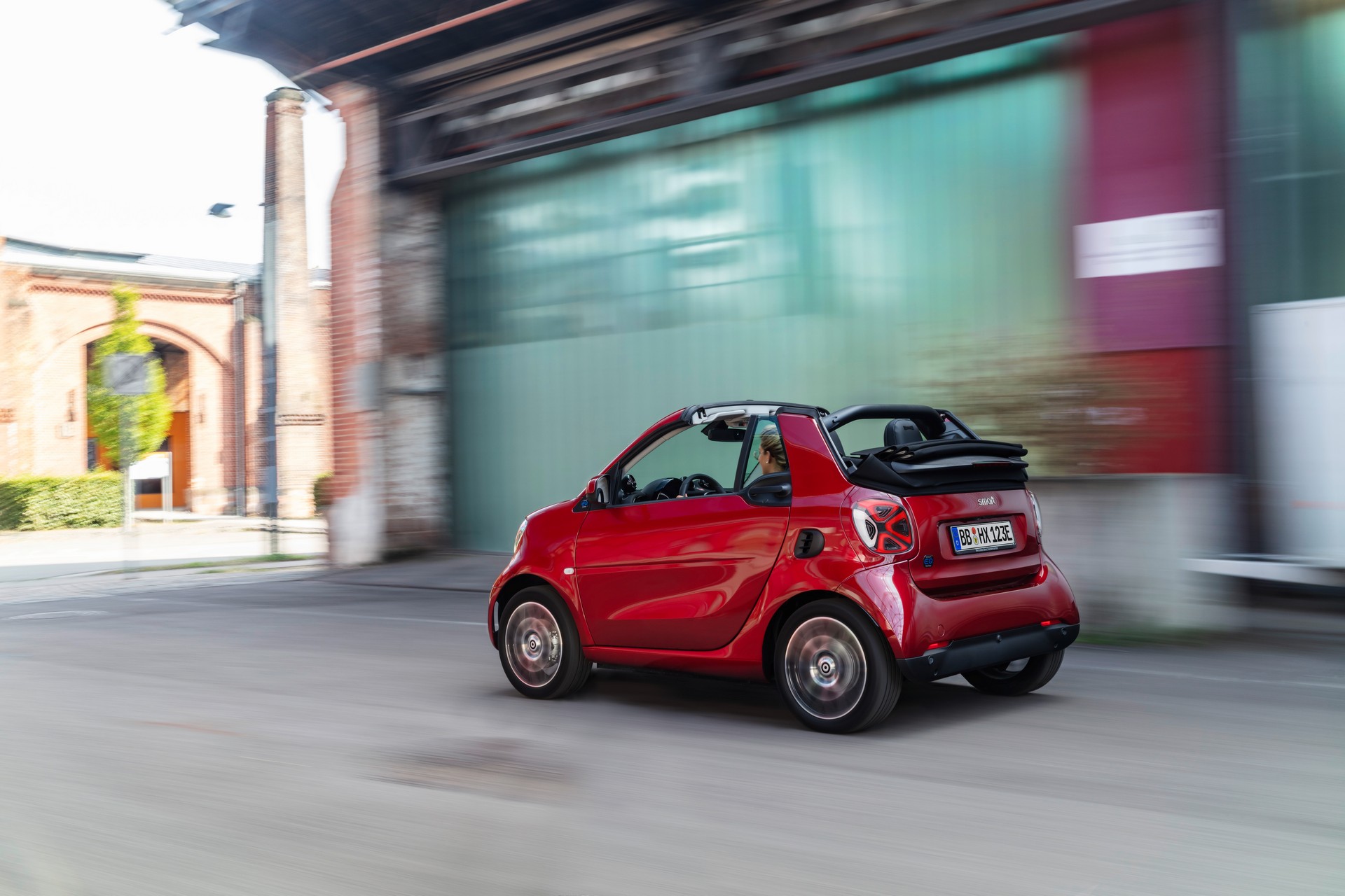 2020 Smart EQ ForTwo And ForFour Revealed With New Looks, Same Dismal Powertrain