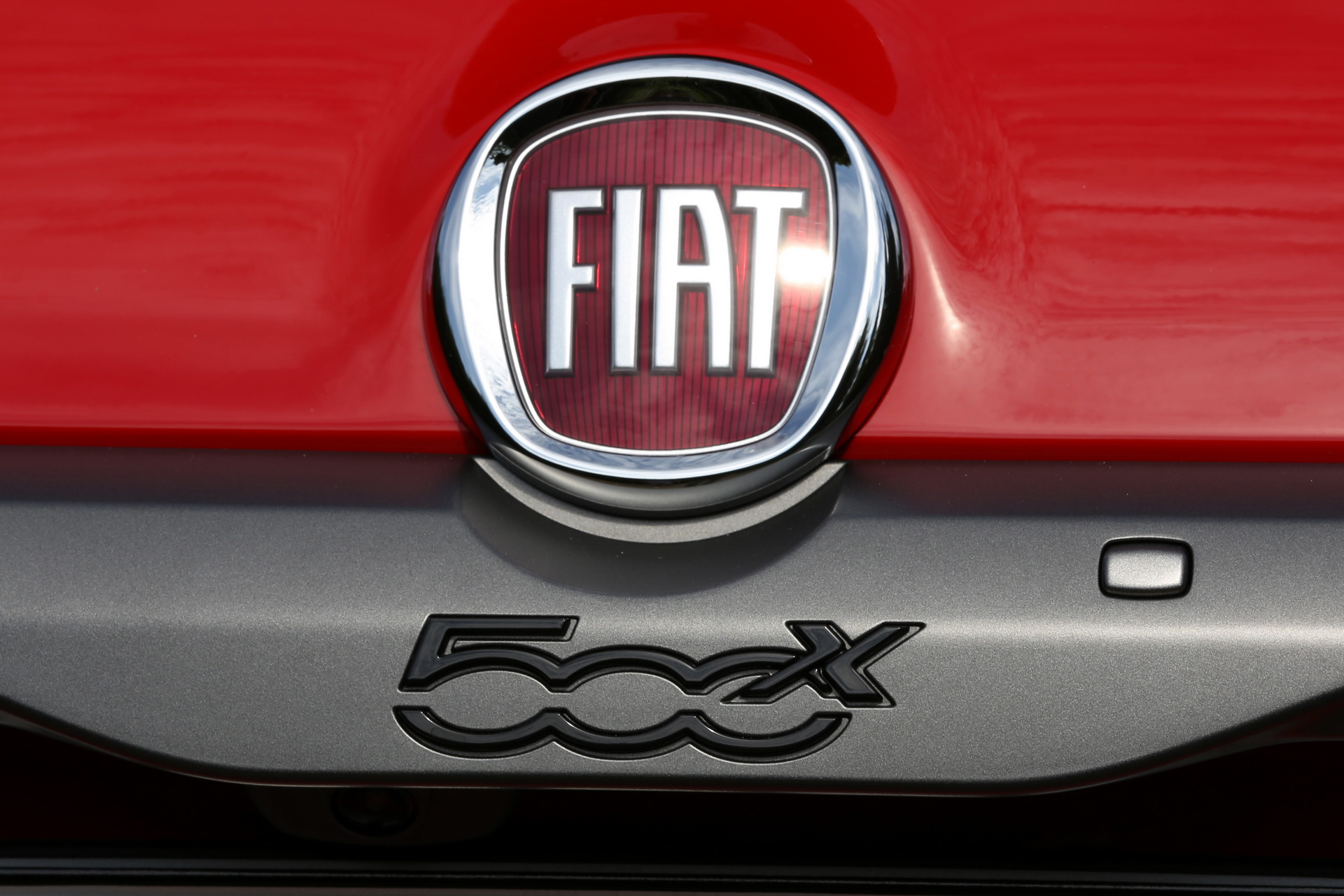 New, Range-Topping Fiat 500X Sport Offers Better Handling And Sharper Looks