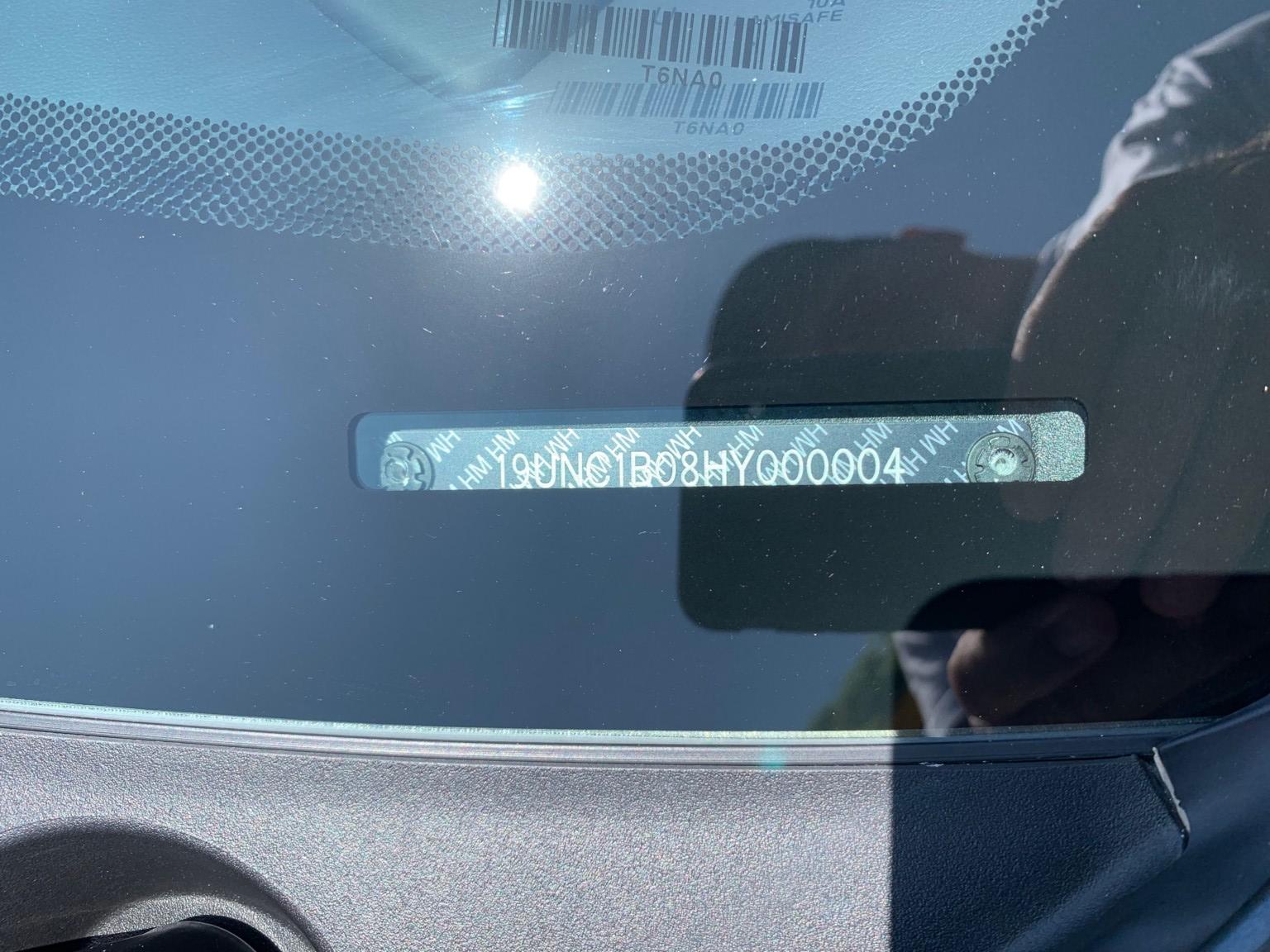 Seinfeld’s Low-Mileage 2017 Acura NSX Hits The Auction Block