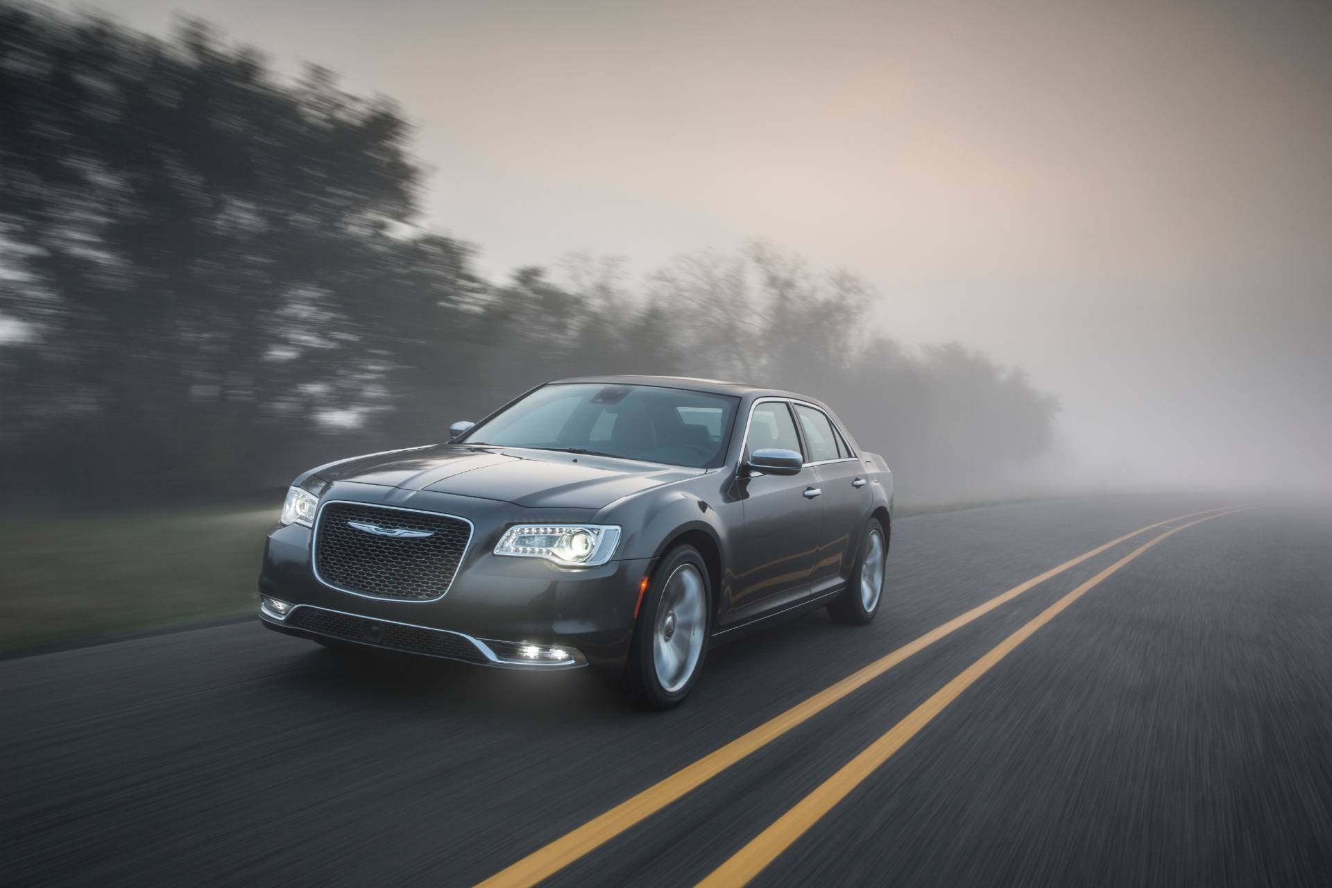 2020 Chrysler 300 Gains Red S Appearance Package – And Not Much Else