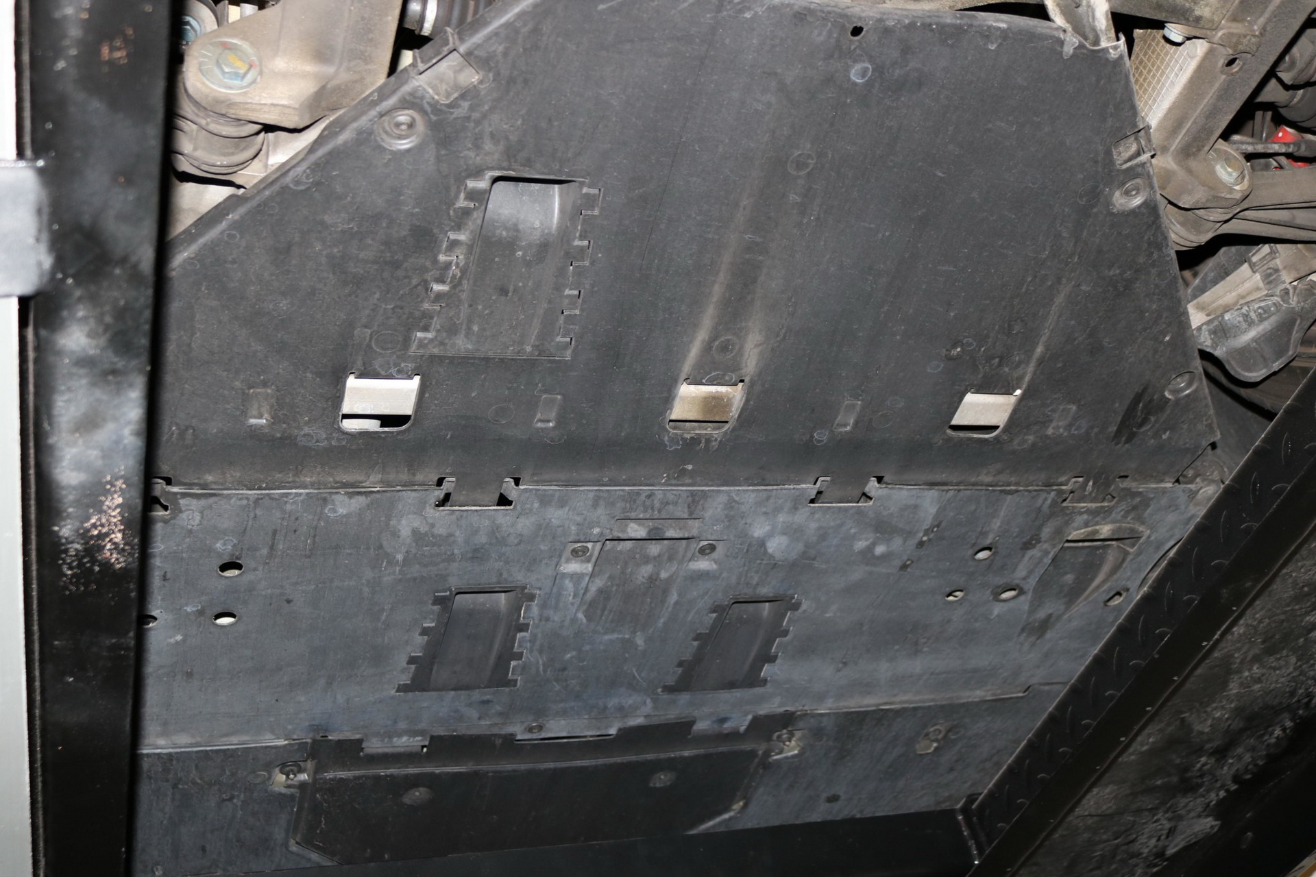 2007 Porsche 911 Turbo Wants To Entice You With Its 6-Speed Manual And Carbon Package