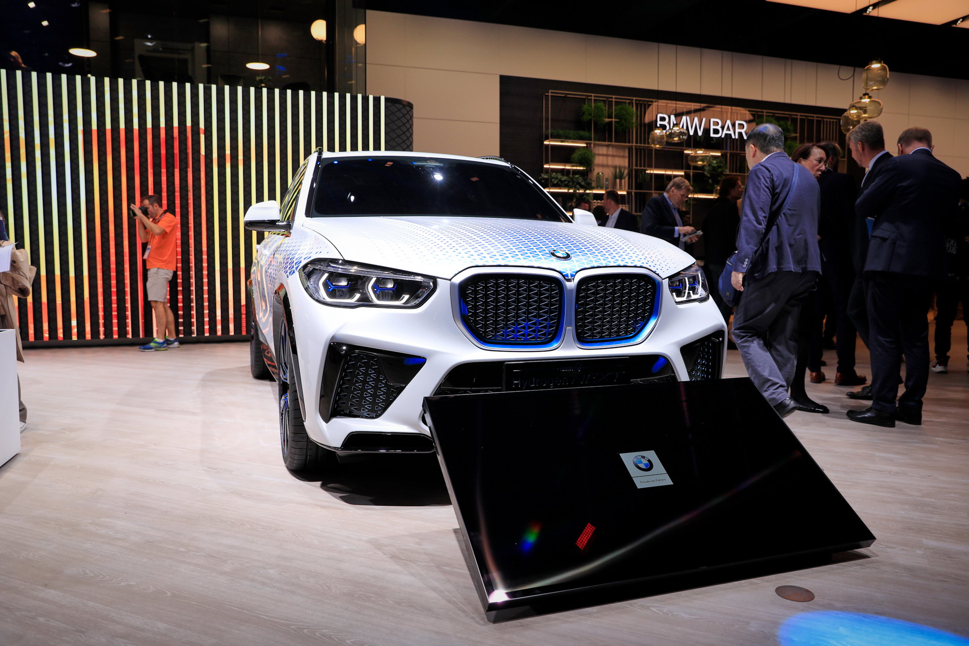 BMW’s Fuel Cell X5 Previewed By i Next Hydrogen Featuring Tech Jointly Developed With Toyota