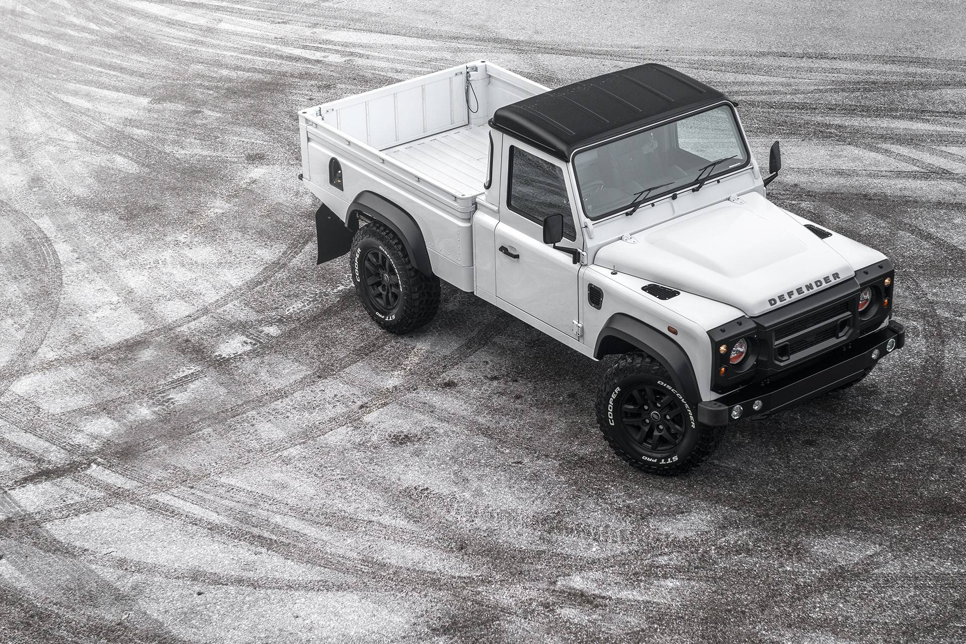At $42k, Chelsea Truck’s Custom Land Rover Defender Pickup Is A Steal