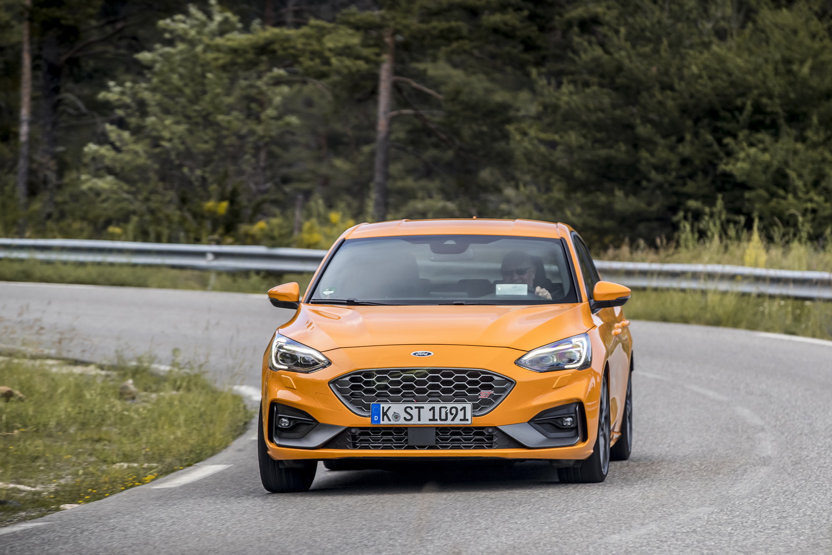 2020 Ford Focus ST Heads Down Under With 276 HP Petrol Four, AUD $44,690 Starting Price