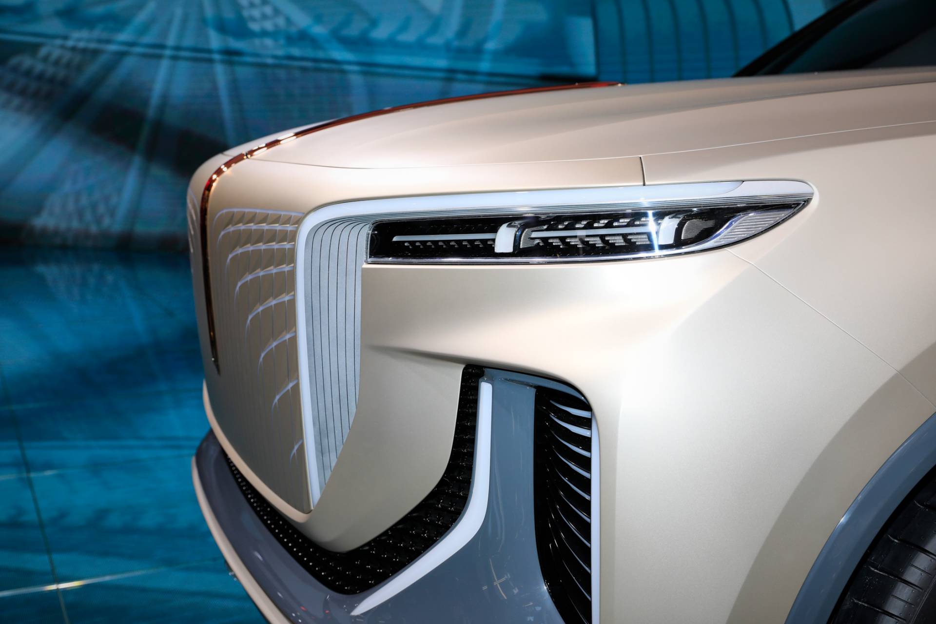 Hongqi Crashes Frankfurt Party With 1,400HP S9 Hybrid Hypercar And 373-Mile E115 Electric SUV