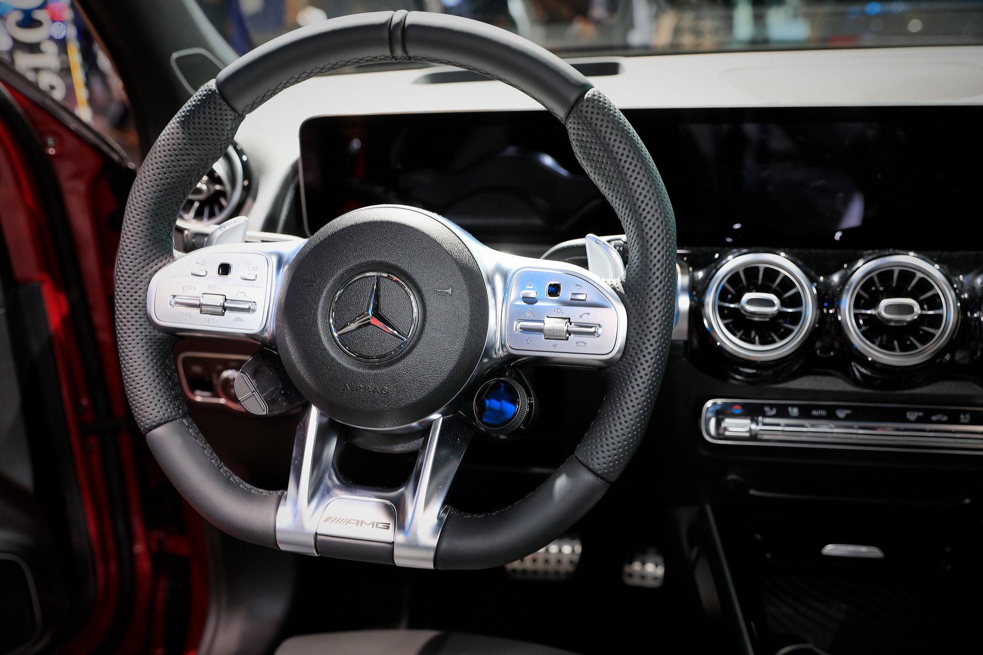 302HP Mercedes AMG GLB 35 Is The Swiss Army Knife Of Compact SUVs