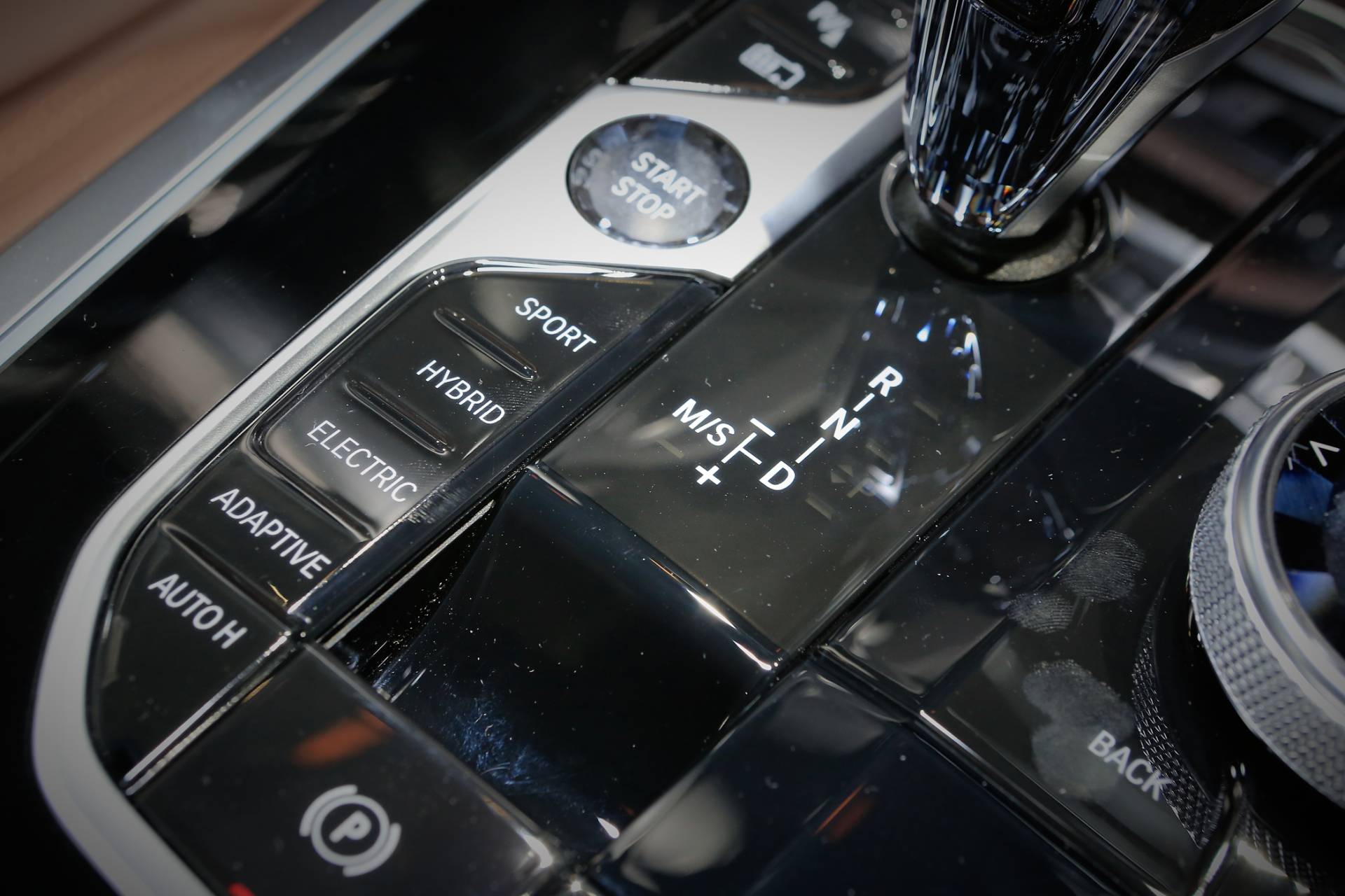 2020 BMW X5 xDrive45e Is The Guilt-Free Alternative To The X5 M50d