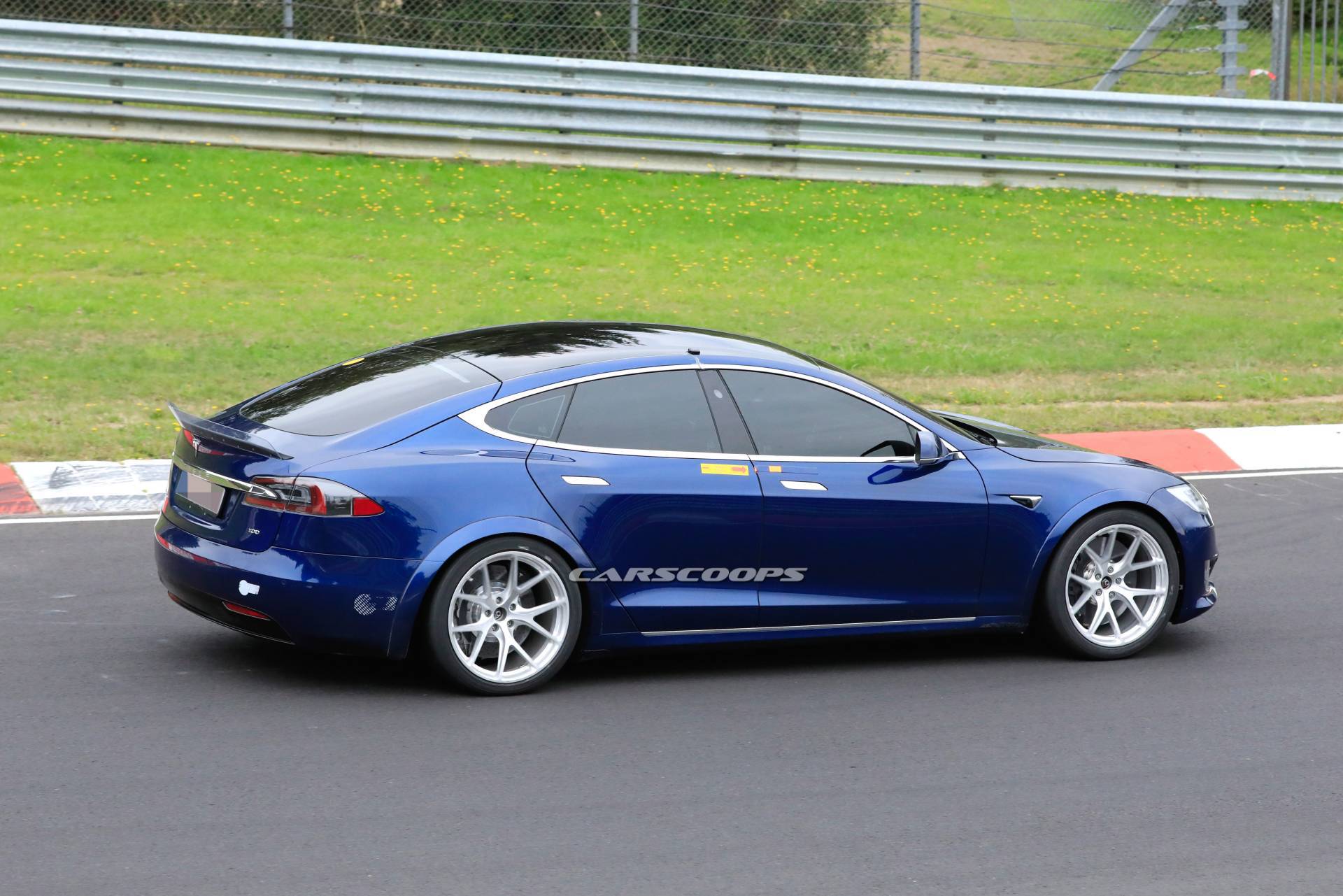 Tesla Model S Prototype Allegedly Demolishes Porsche Taycan’s ‘Ring Lap Record