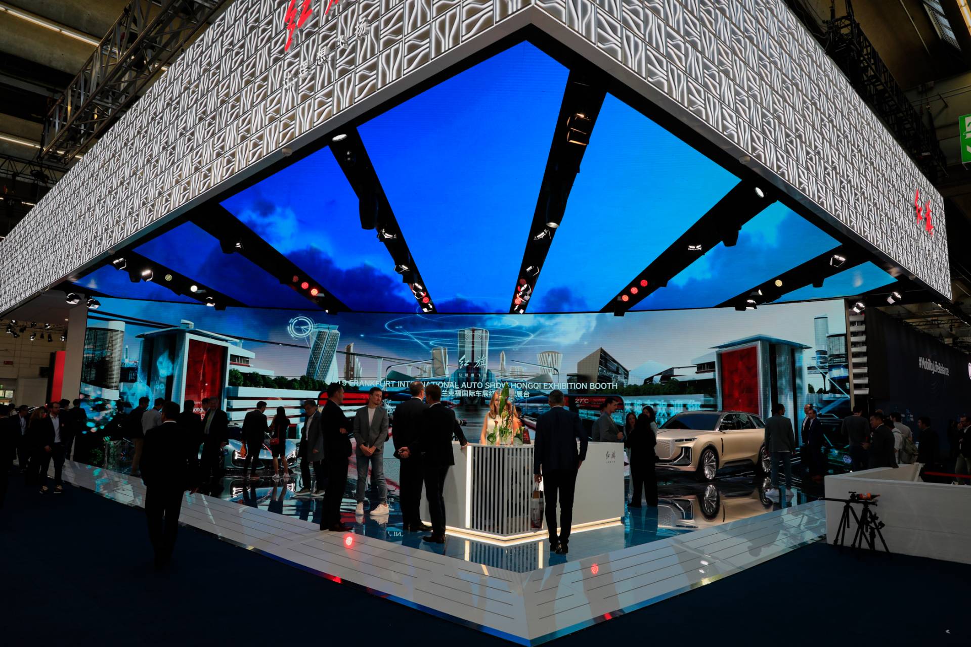 Hongqi Crashes Frankfurt Party With 1,400HP S9 Hybrid Hypercar And 373-Mile E115 Electric SUV