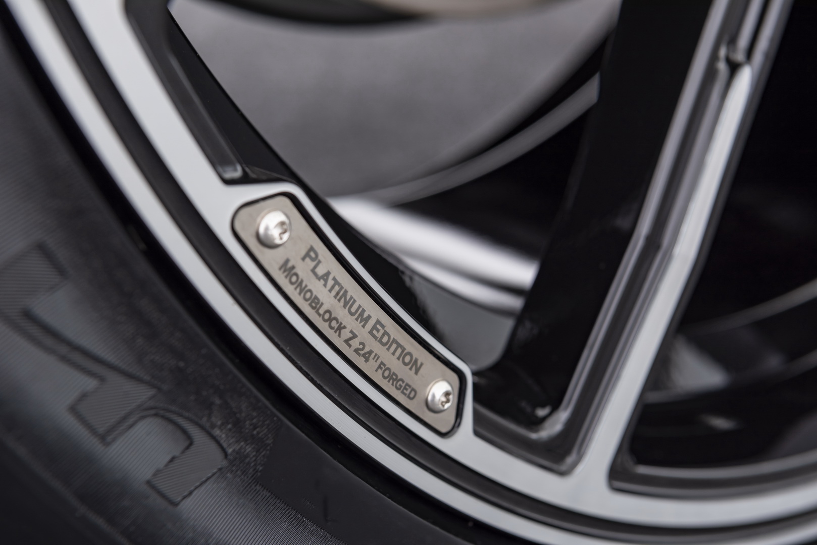 Brabus 887 HP G V12 900 ‘One Of Ten’ Is The Ultimate G-Wagen