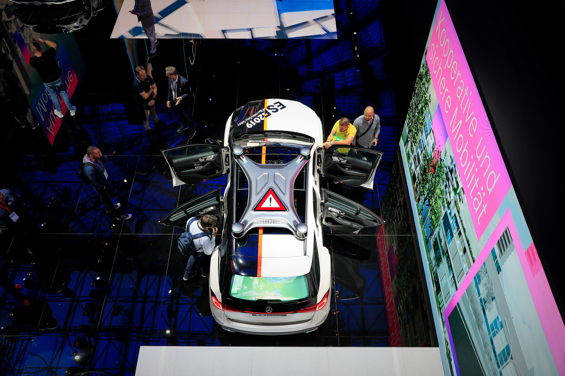 Mercedes’ New Experimental Safety Vehicle Is The World’s Most Clever GLE