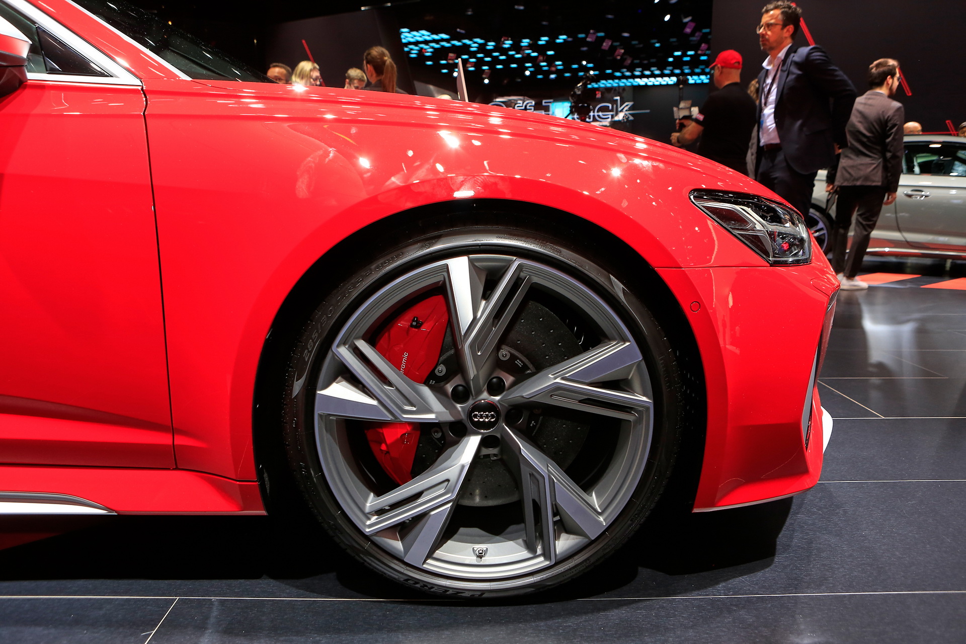Glossy Red 2020 Audi RS6 Avant Is Frankfurt’s Most Extreme Family Car (And We Love It For That)