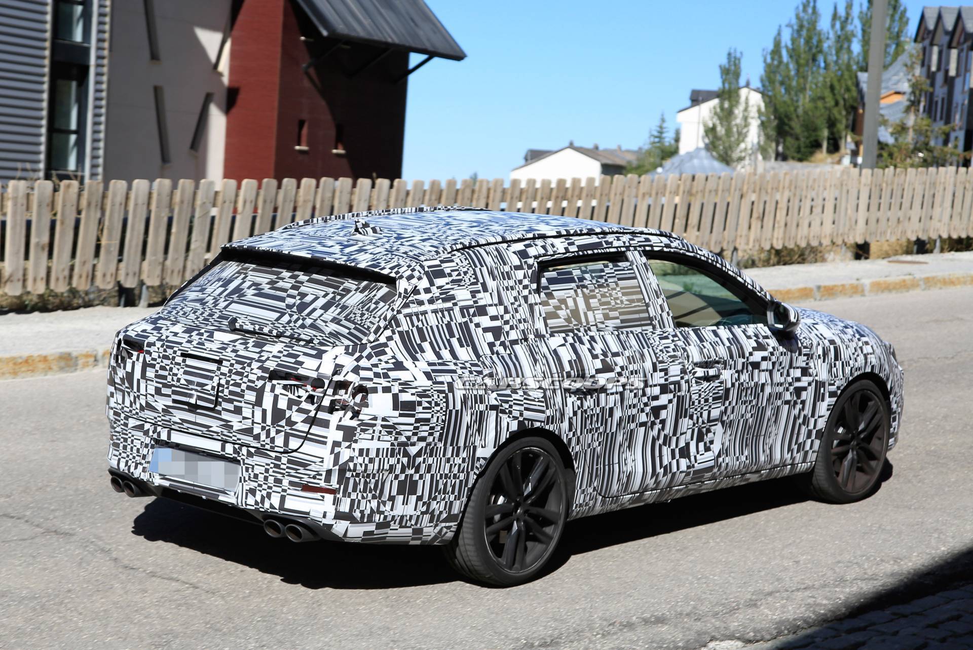 2021 Cupra Leon ST Makes Spy Debut As The Sensible Buyer’s Audi RS4