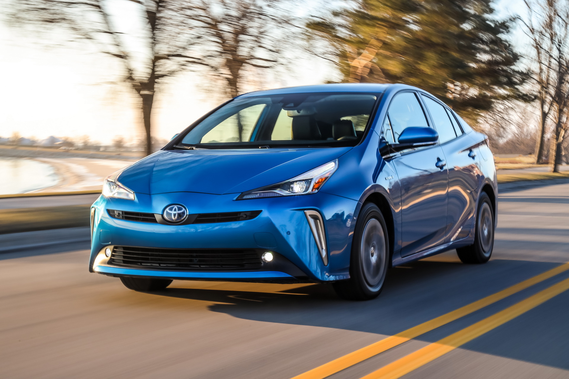 Toyota Updates 2020 Prius With More Safety Kit And Apple CarPlay As Standard