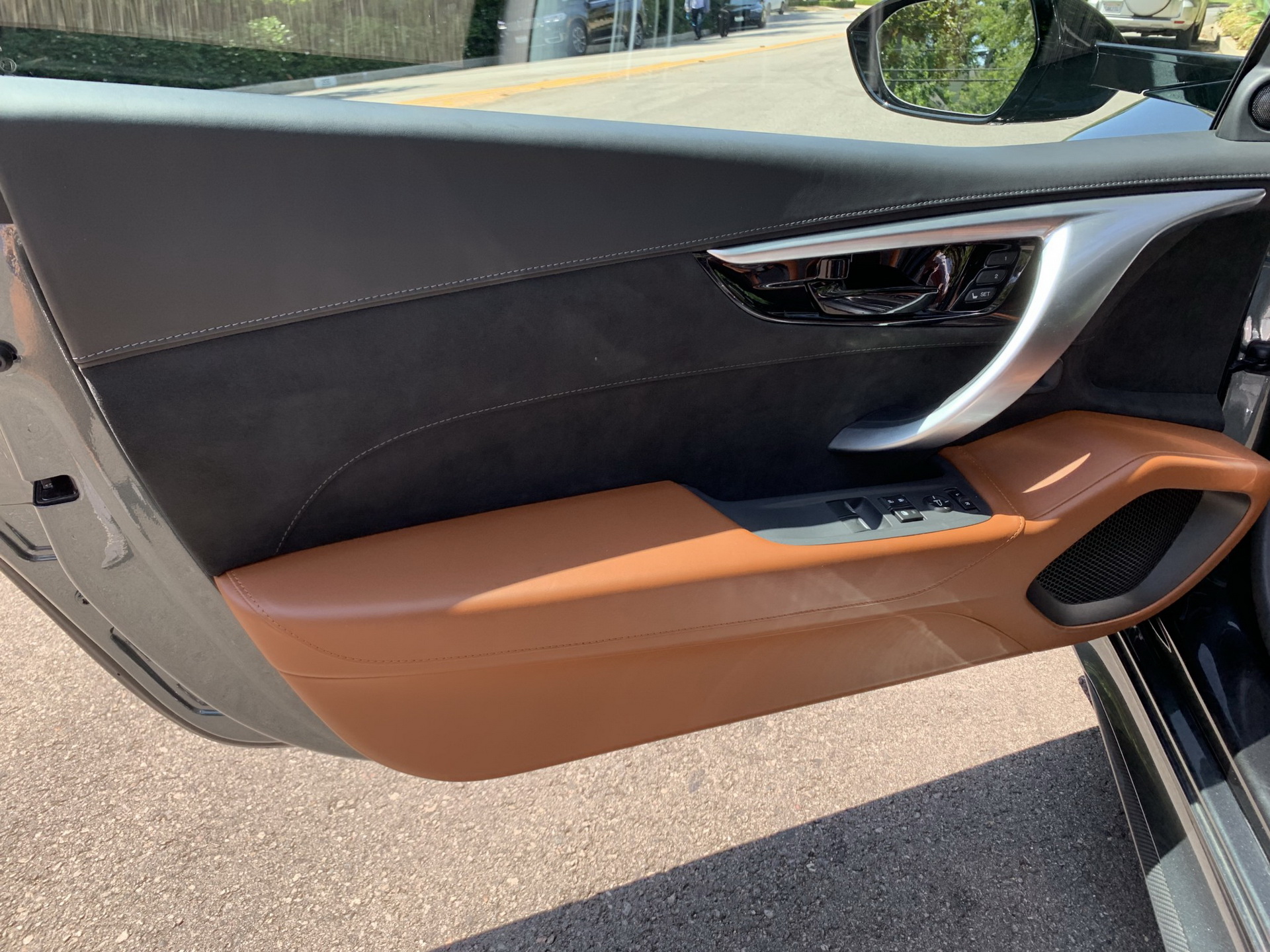 Seinfeld’s Low-Mileage 2017 Acura NSX Hits The Auction Block